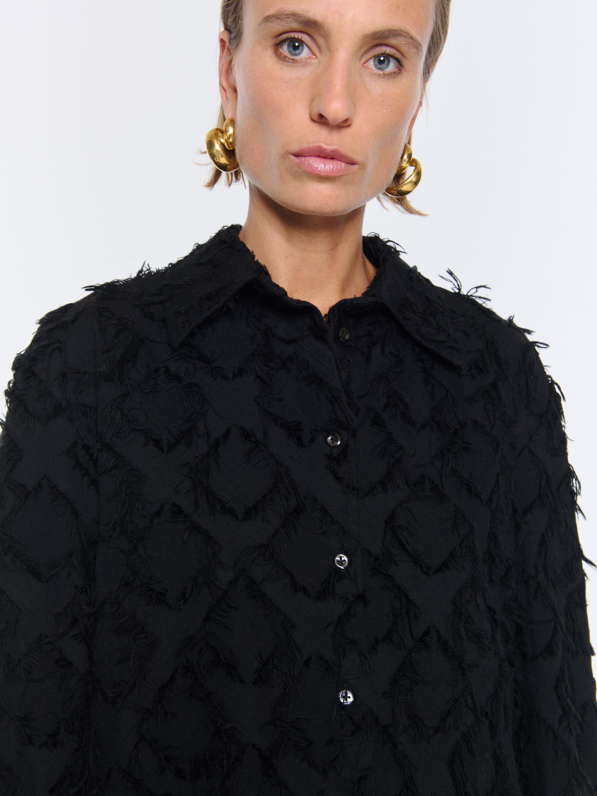 1433_c8b3ae9e4e-willa-shirt-fringed-black-twill_025-large