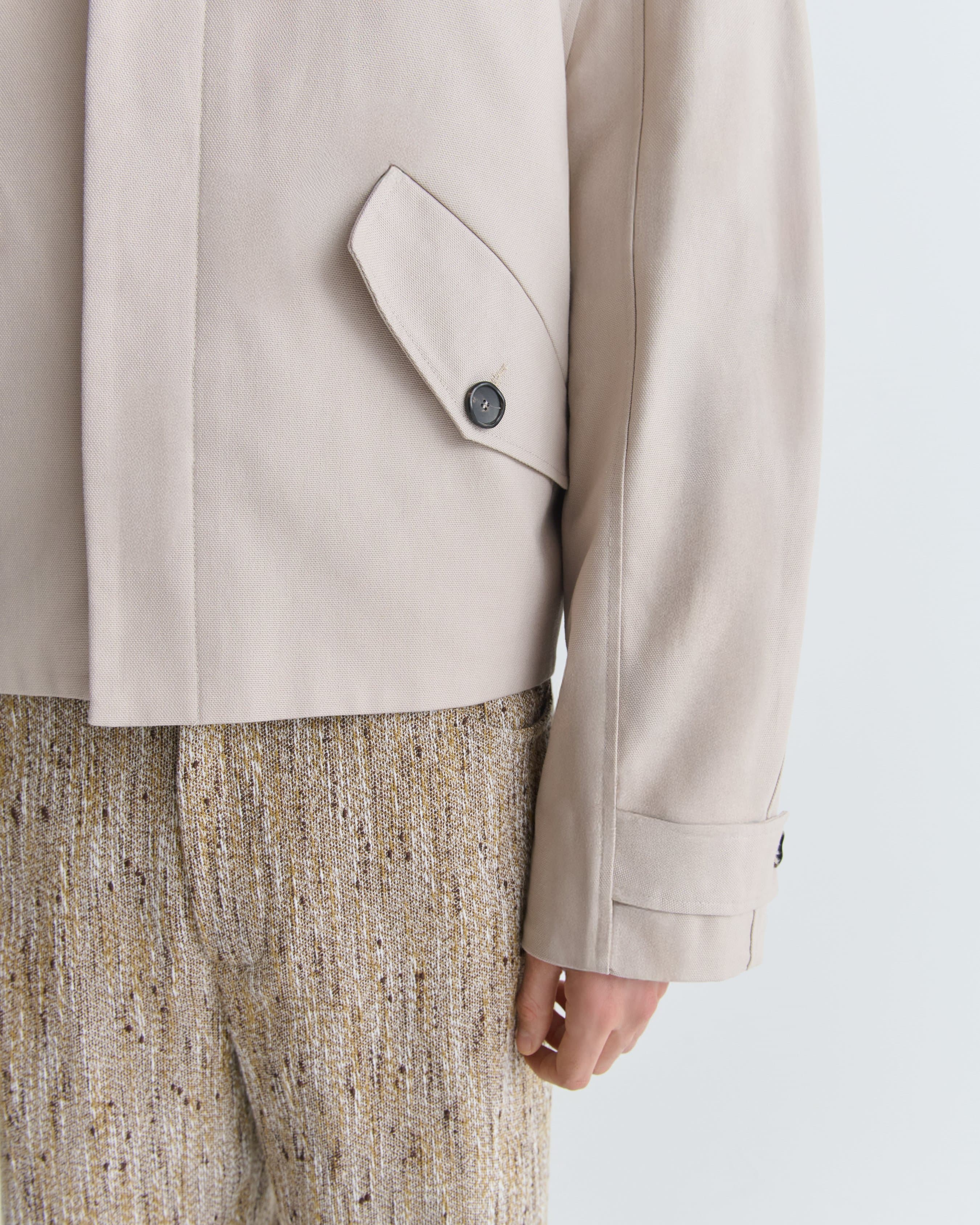 1446_5ad449683a-02_cosme_jacket_austere_beige_cotton_0107-large