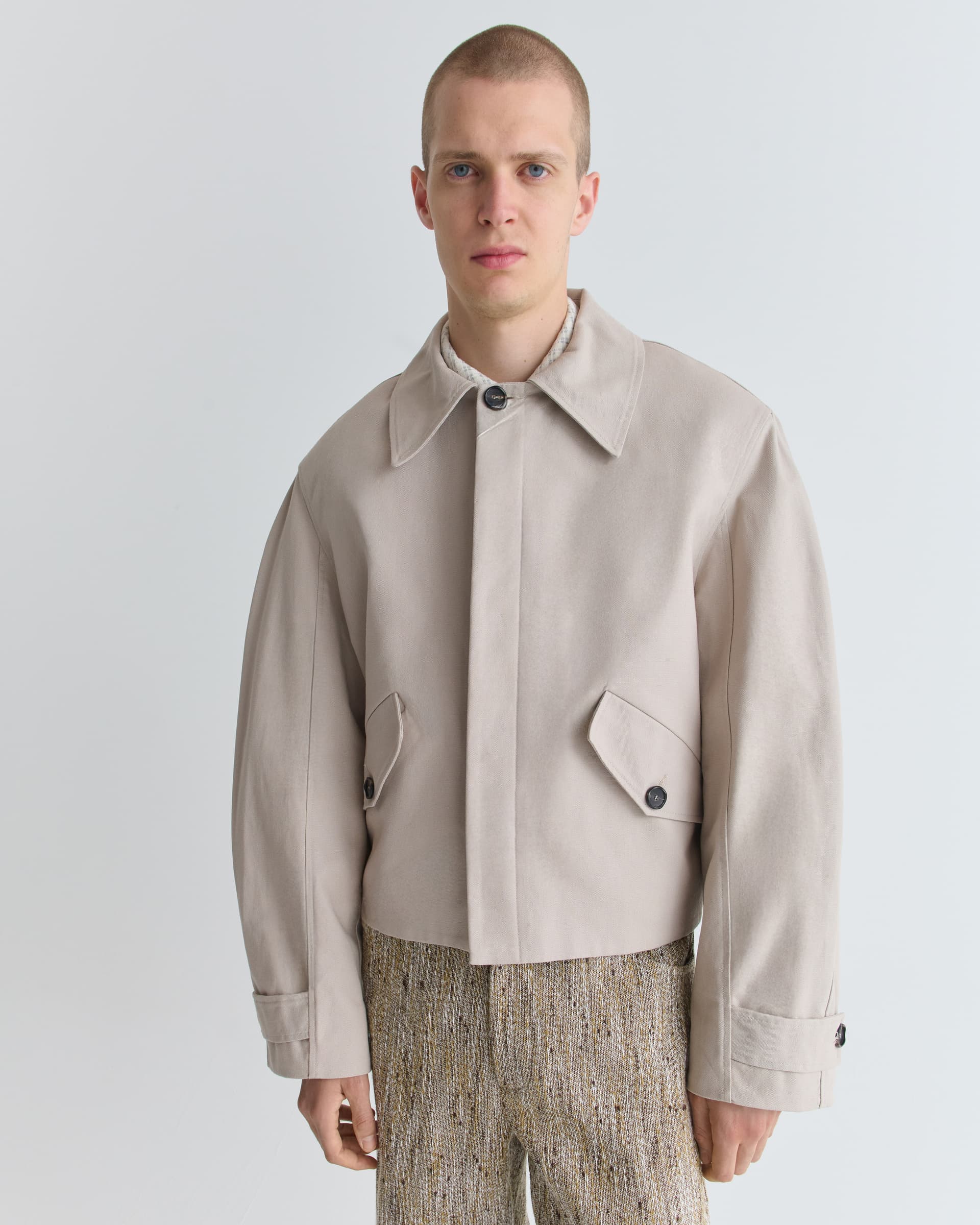 1446_dec021bc11-02_cosme_jacket_austere_beige_cotton_0118-large