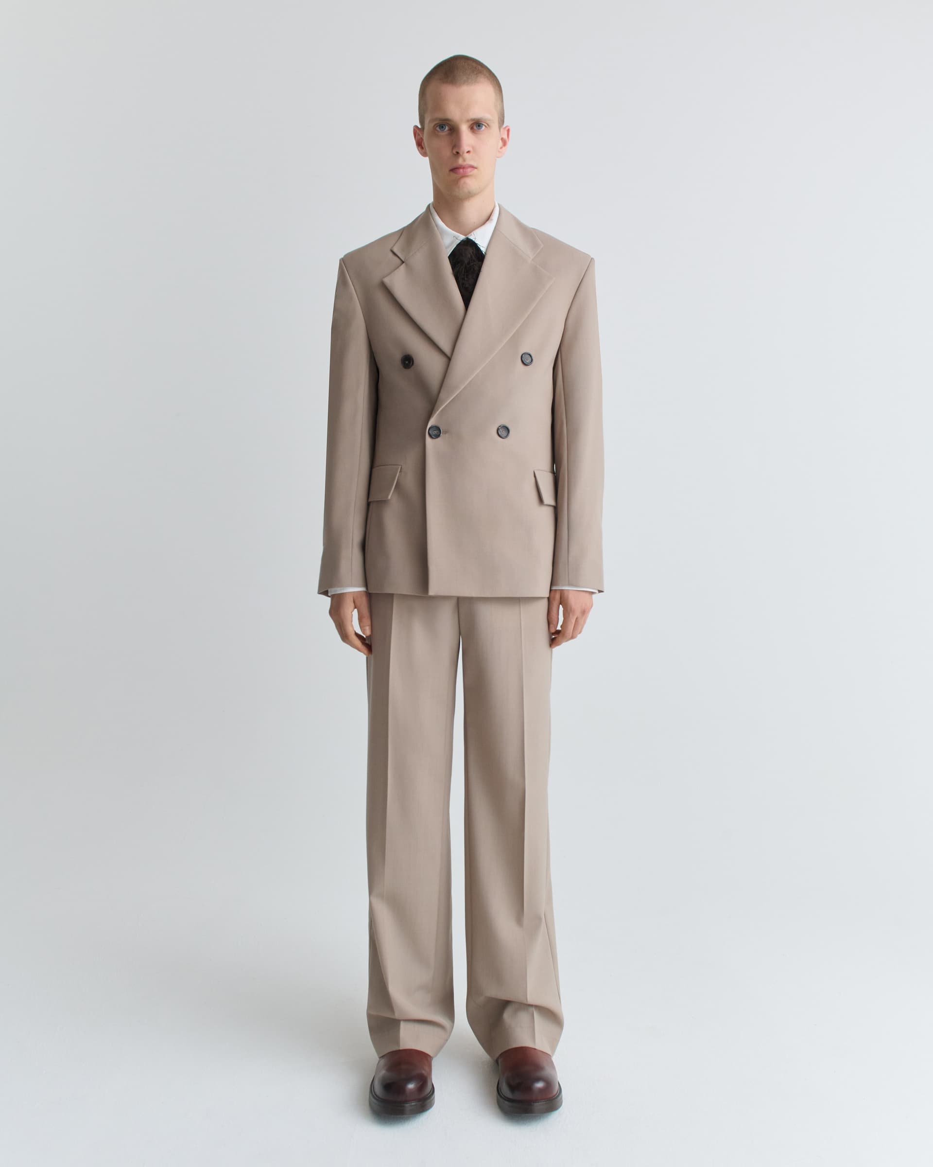 1447_8d2e563fd4-21_donovan_blazer_light_summer_taupe_1344-large