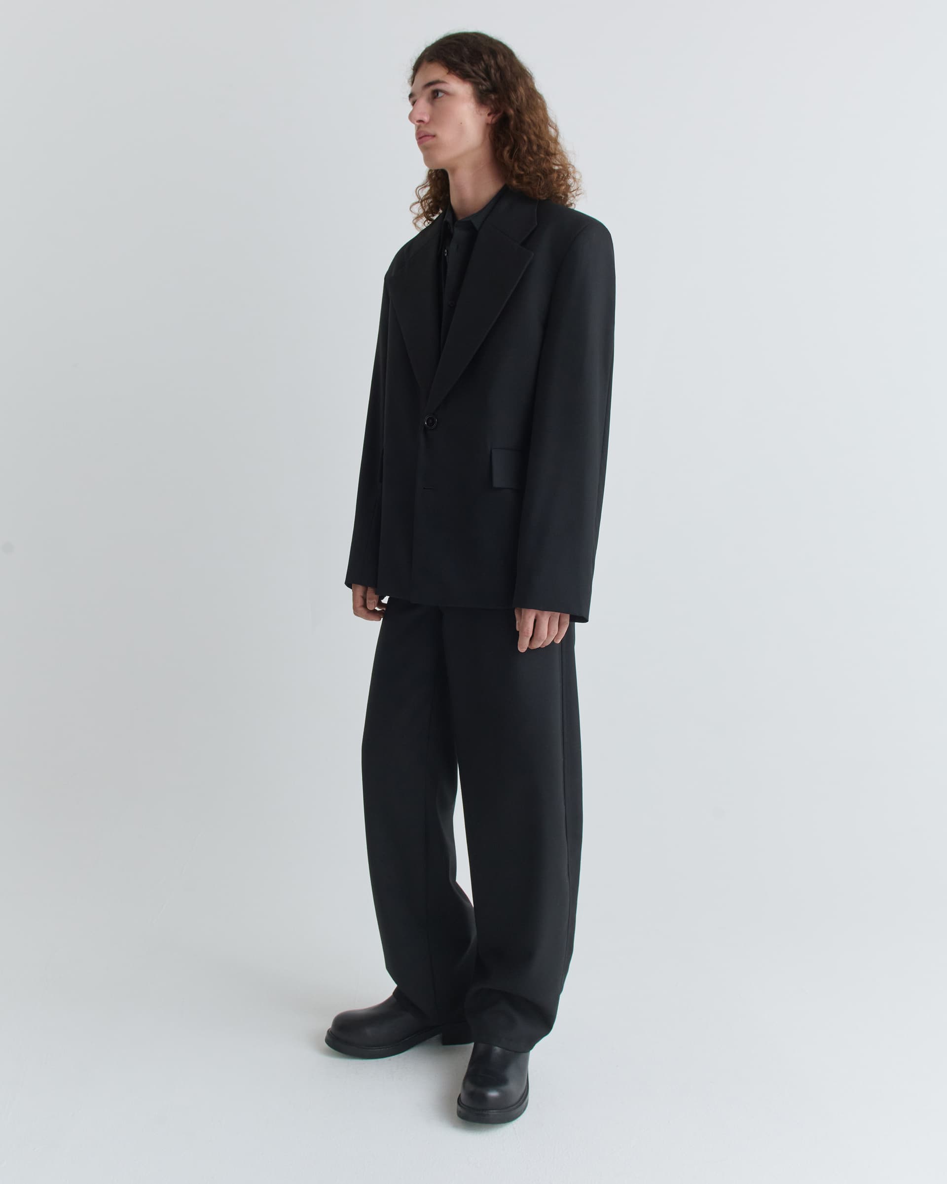 1451_1740e7ebff-06_amare_blazer_fine_black_wool_0358-large