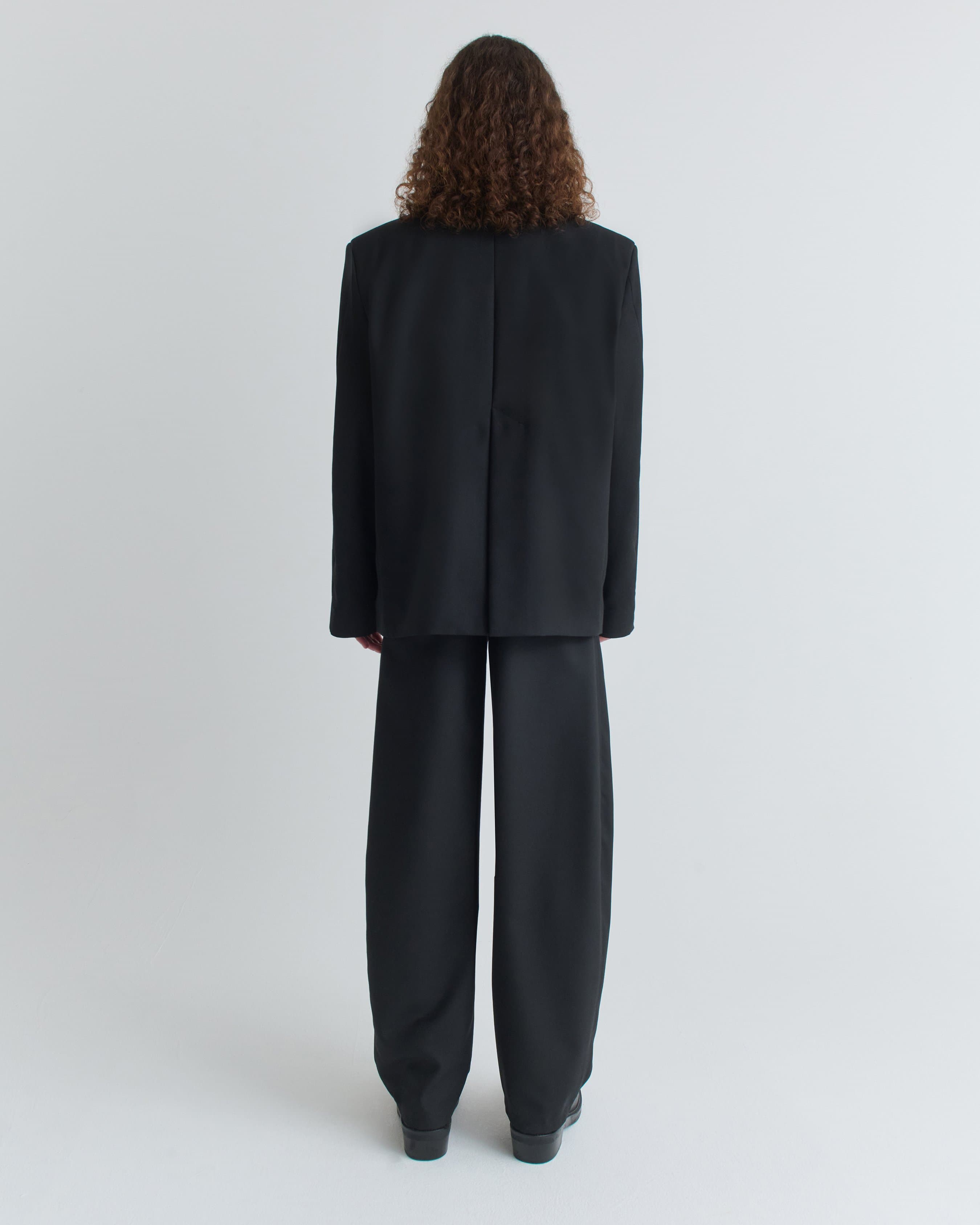 1451_1762b7b080-06_amare_blazer_fine_black_wool_0367-large