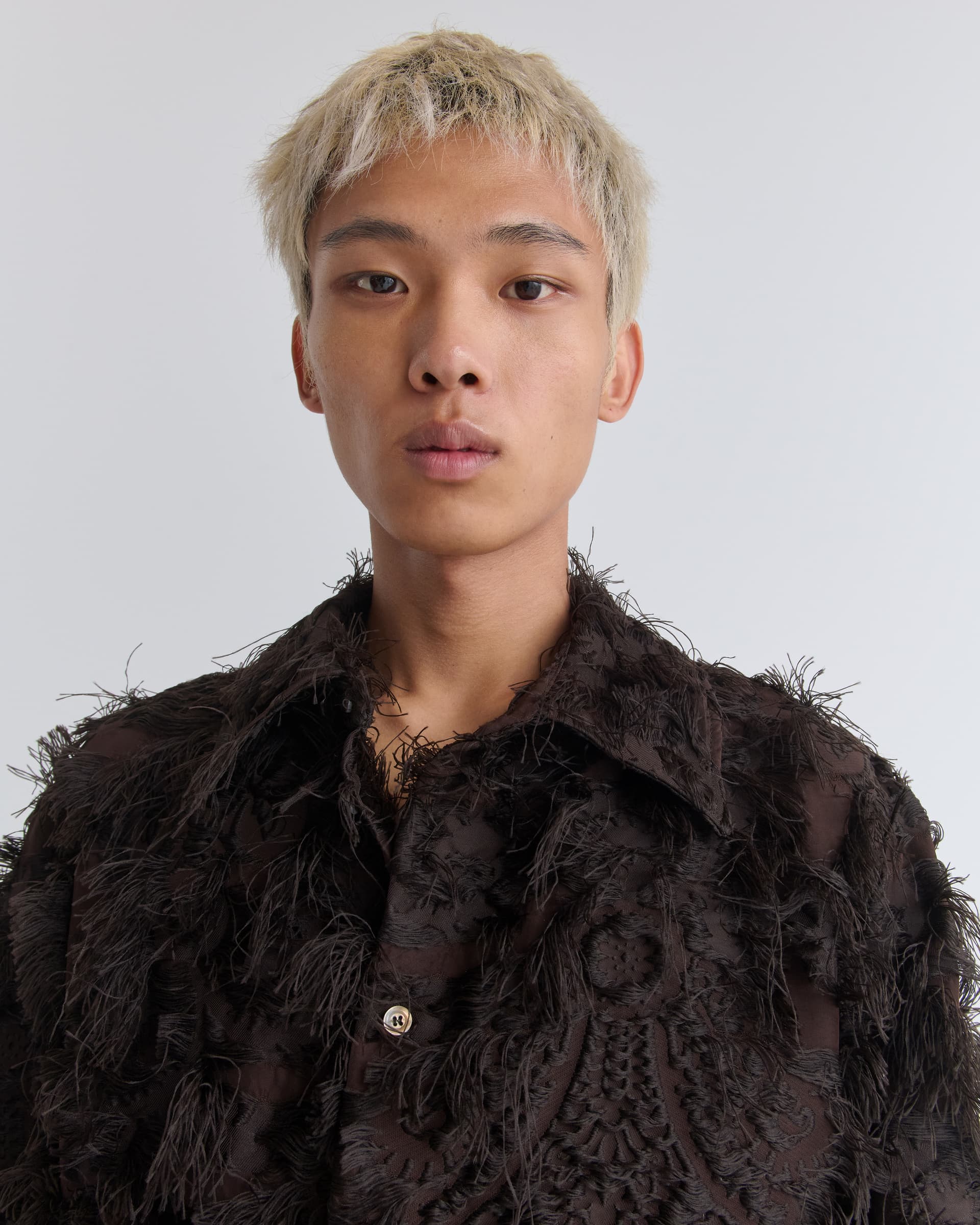 1454_62742256d0-02_wes_shirt_fringed_brown_vis_0062-large