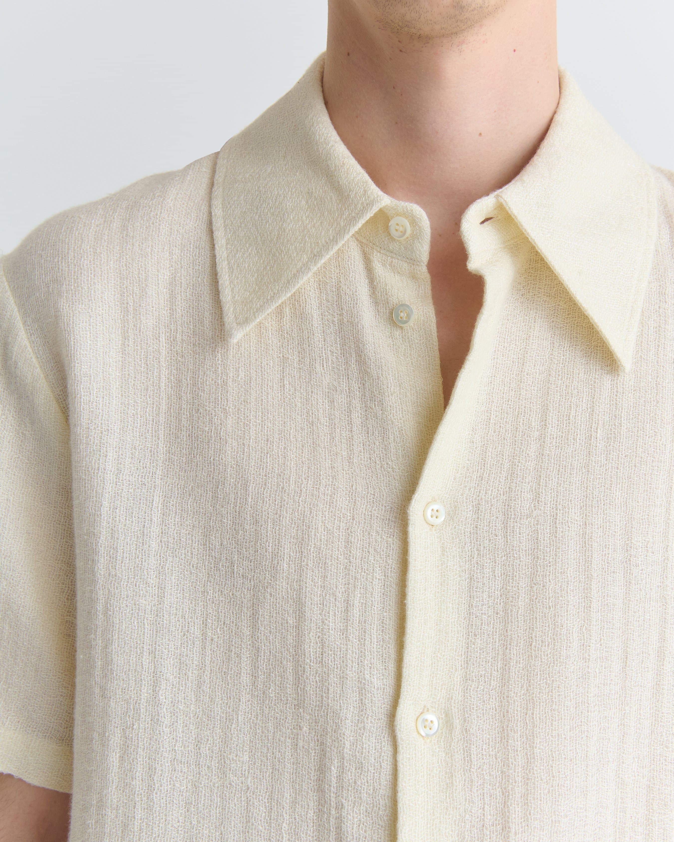 1457_437062326e-18_dayot_shirt_dog_days_ecru_1212-large