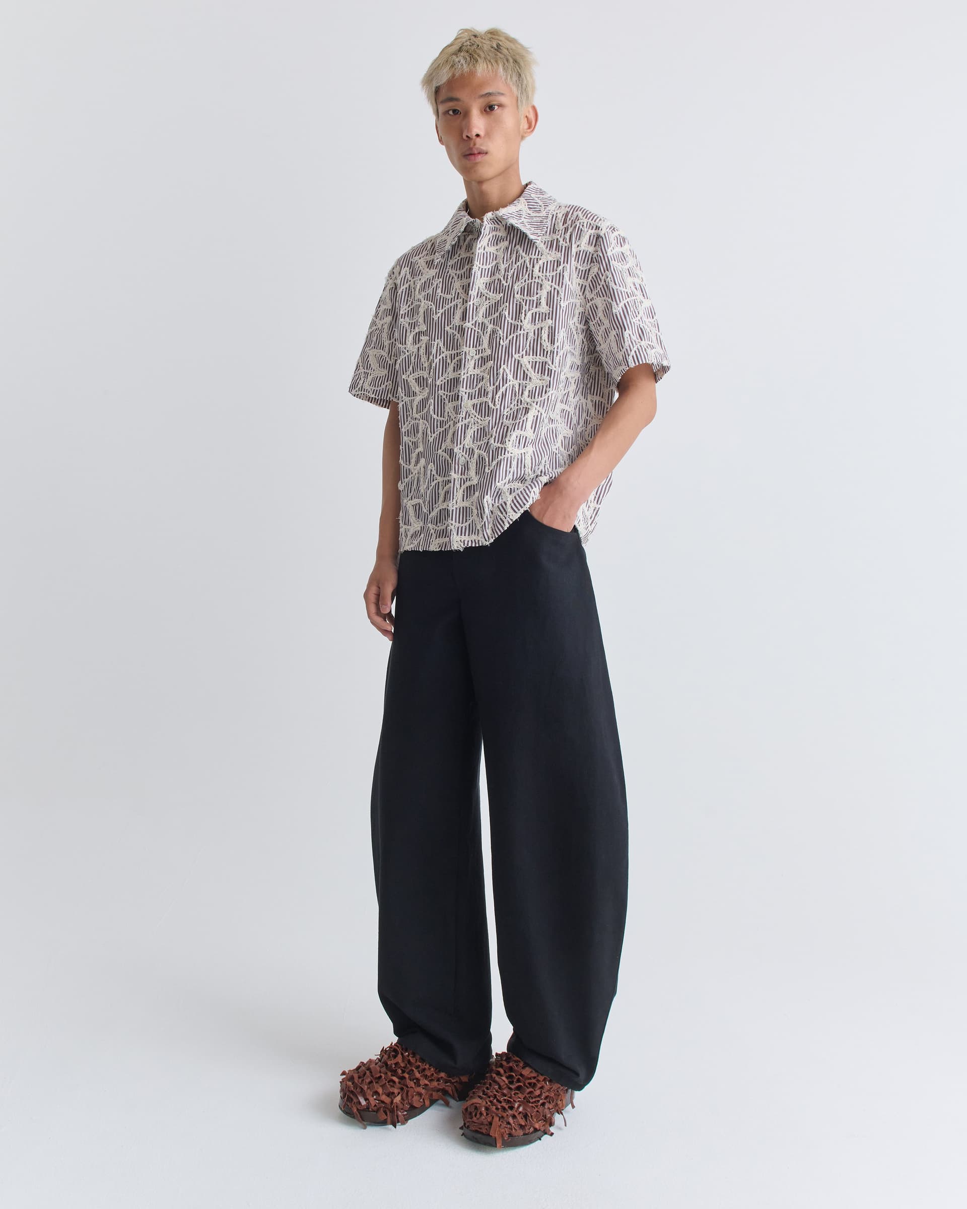 1460_e4beded3a5-10_dayot_shirt_by_the_pool_stripe_0495-large