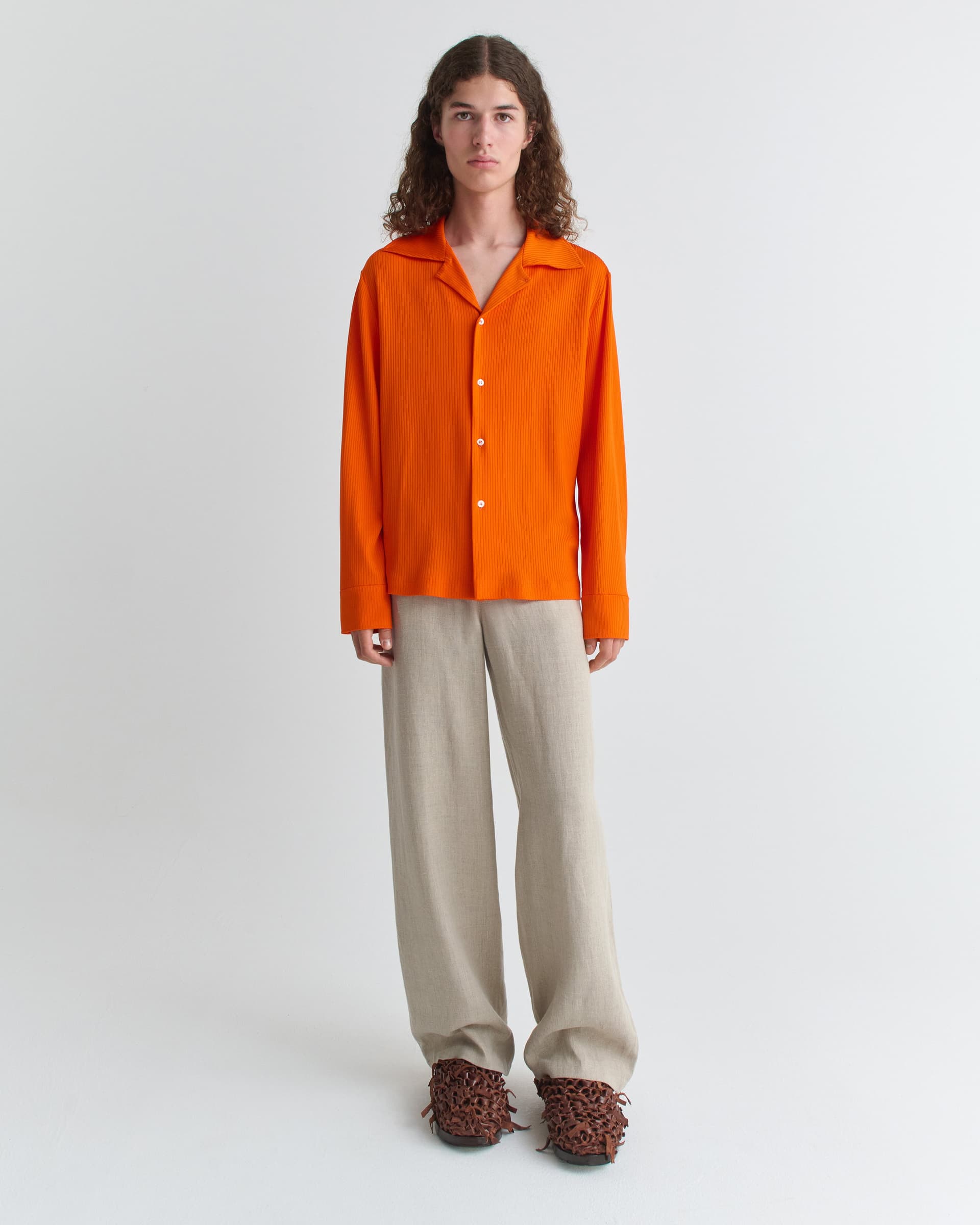 1464_9a9406626c-12_darian_shirt_tangerine_viscose_rib_0601-large