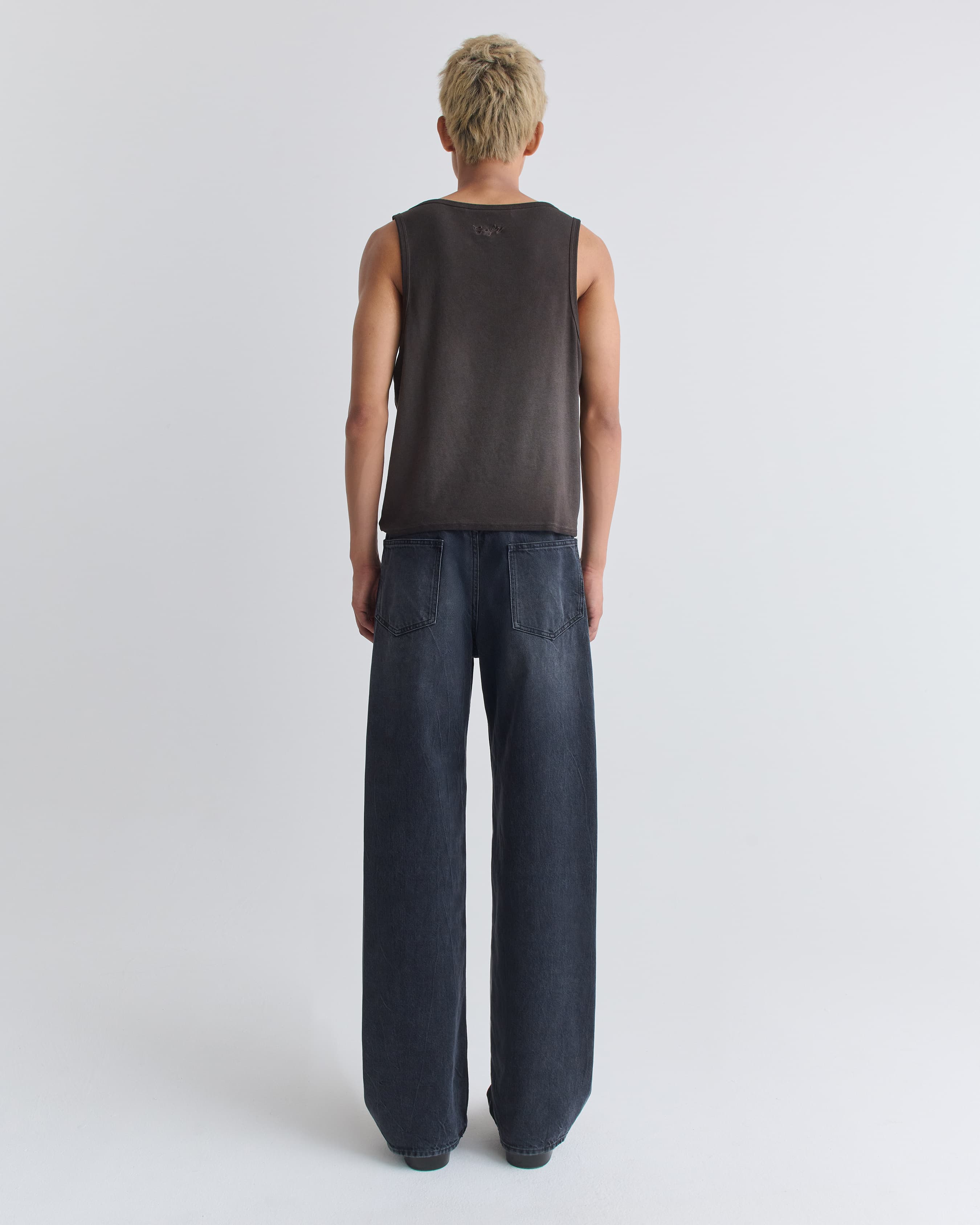 1465_79f88bd7f4-13_cyril_tank_top_grease_0658-large