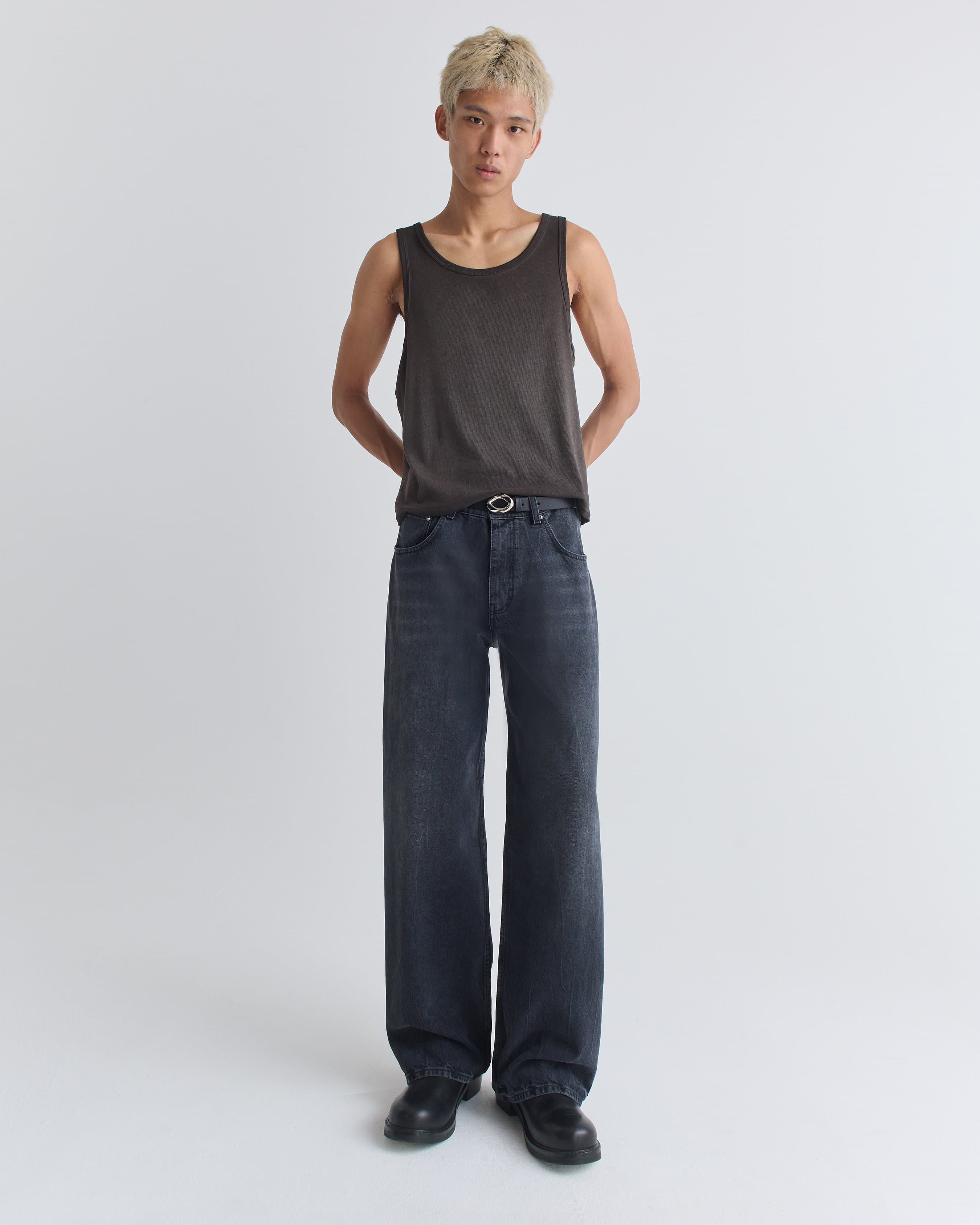 1465_bf649550f4-13_cyril_tank_top_grease_0627-large