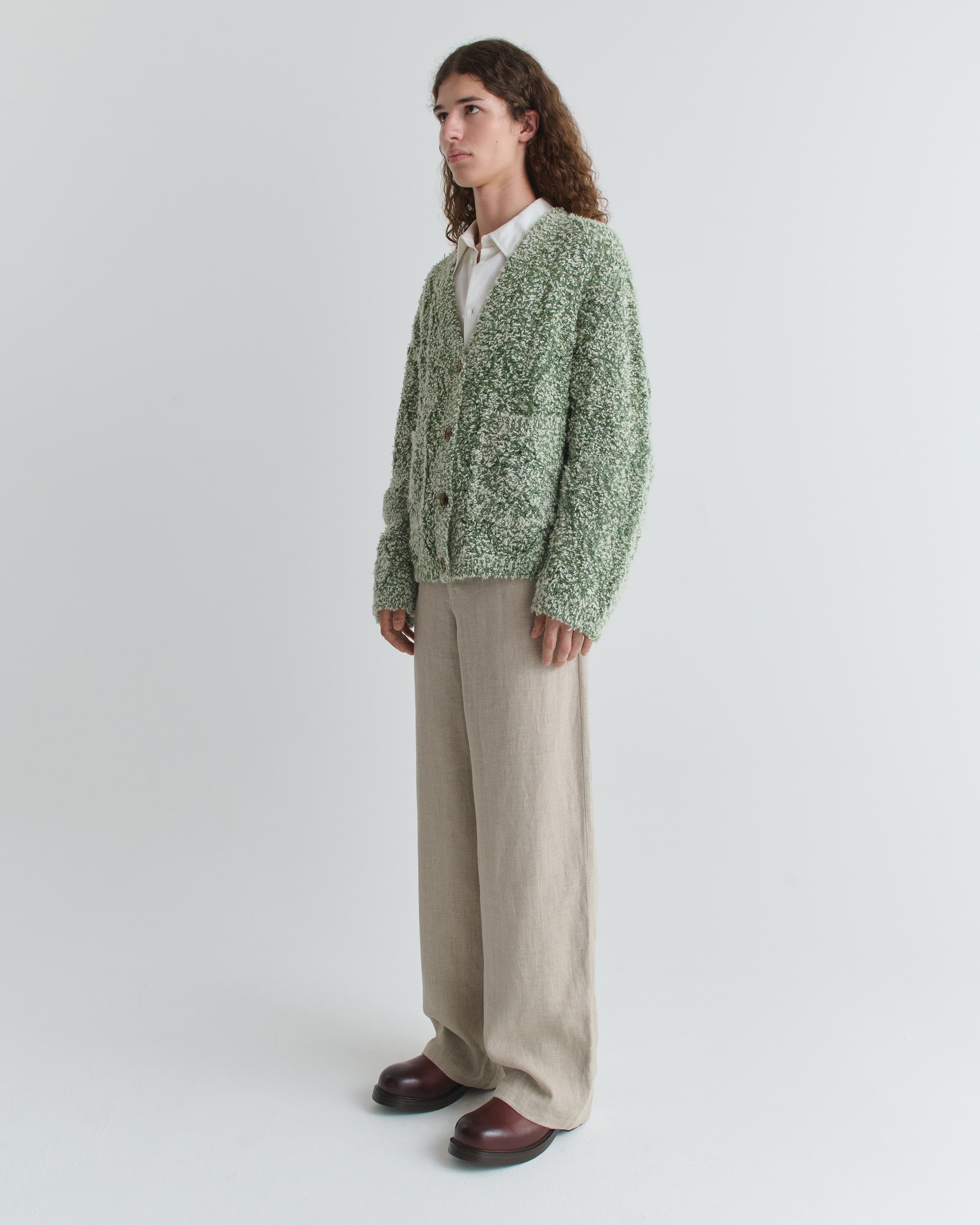 1477_3c375f6ee1-13_abain_cardigan_zoysia_field_0670-large