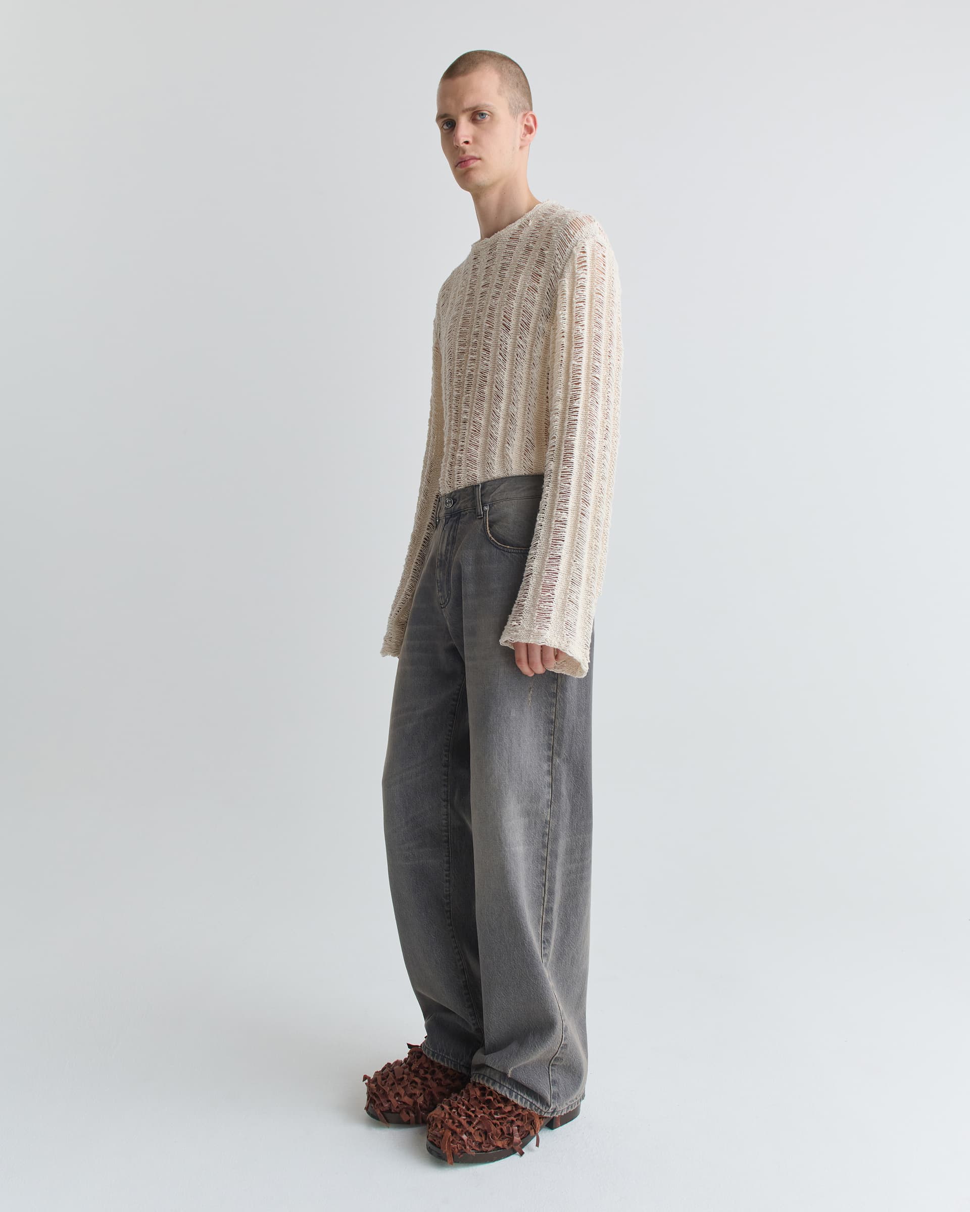 1491_1e2cfd624e-16_mass_jeans_dust_black_wash_1072-large