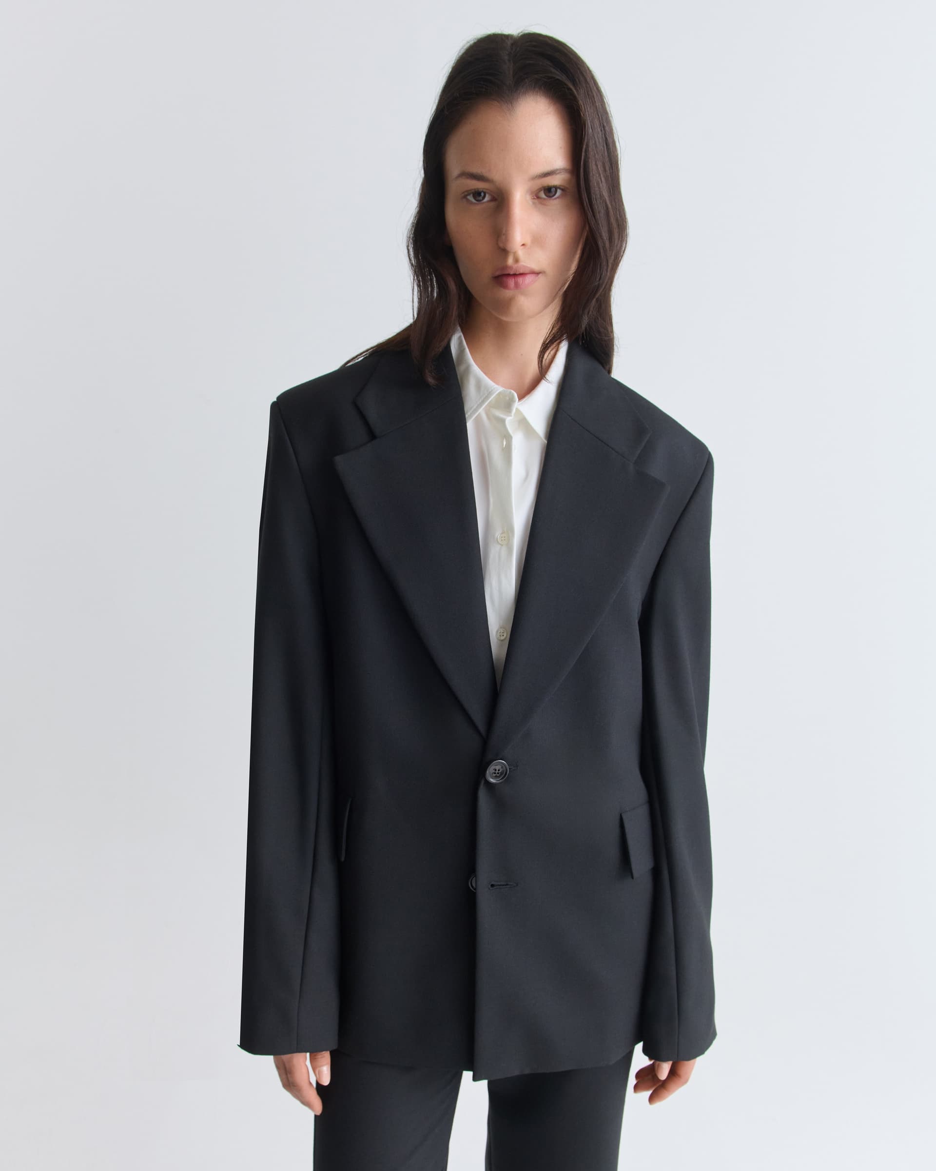 1511_43c70a92a4-07_gwen_blazer_fine_black_wool_0350-large