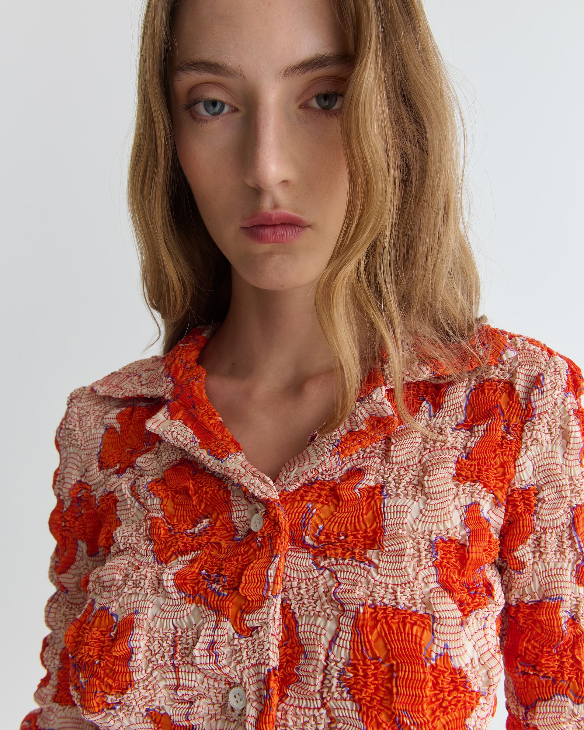 1516_d66a291ff4-12_erin_shirt_crinkled_abstract_flower_0805-large