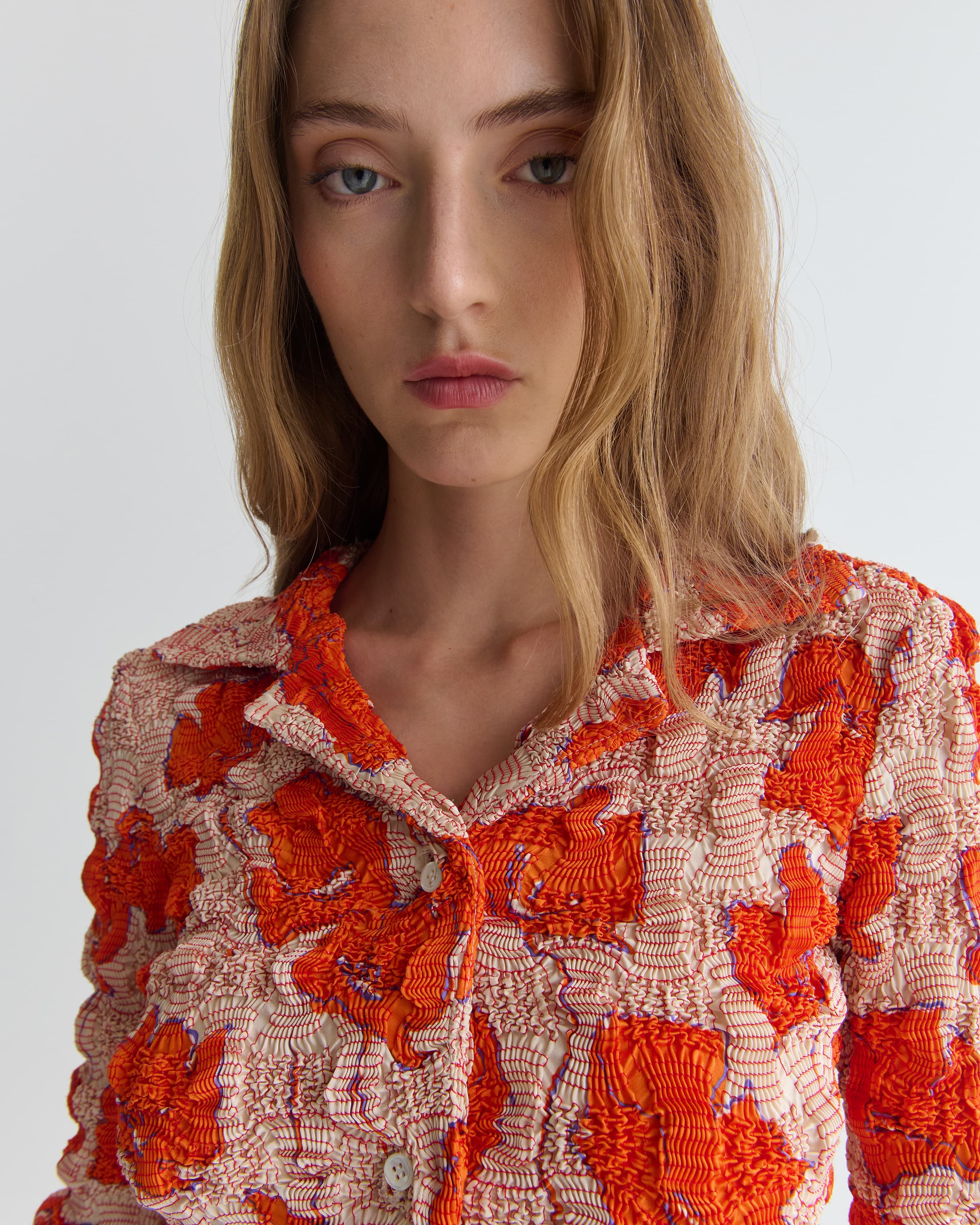 1516_d66a291ff4-12_erin_shirt_crinkled_abstract_flower_0805-large