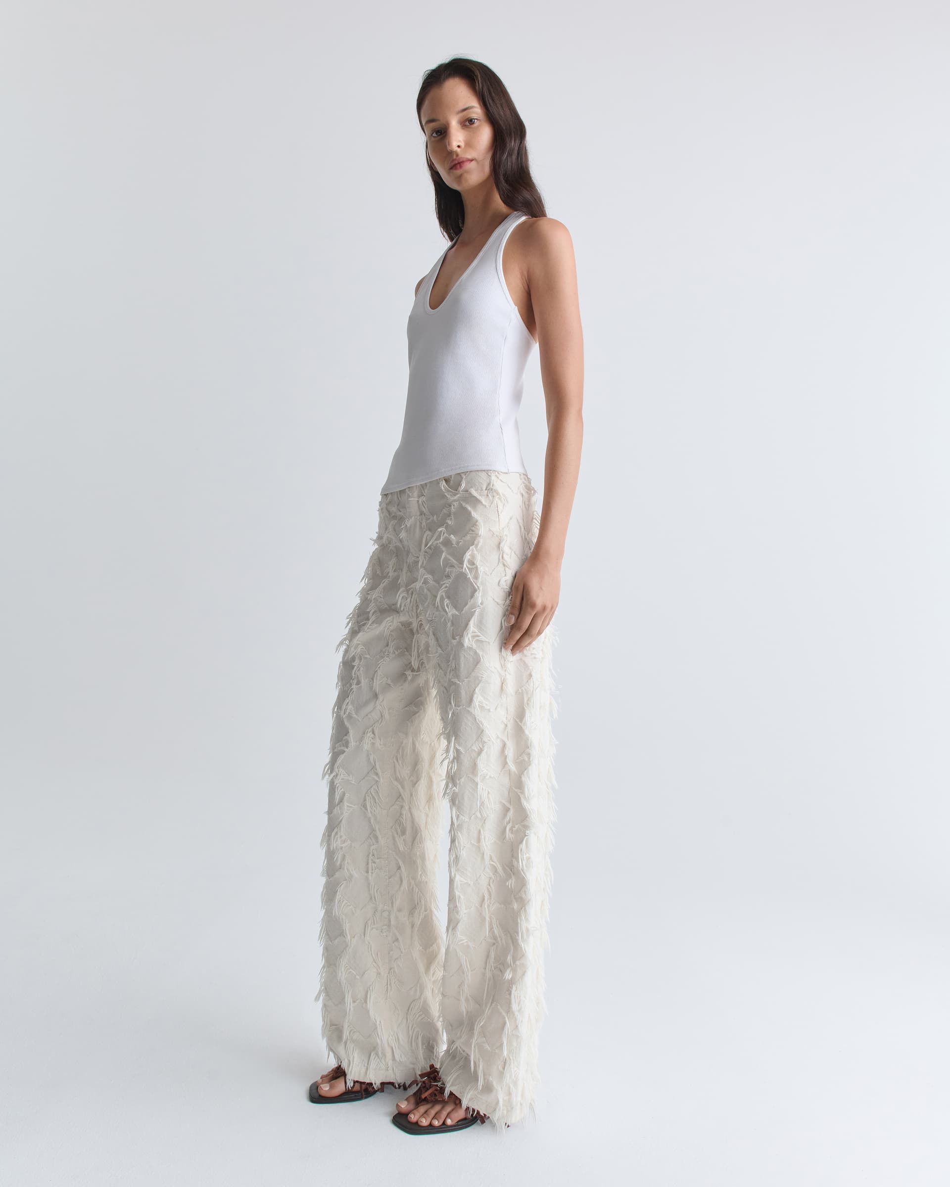 1527_f9f955630c-37_remi_tanktop_organic_white_cotton_1970-large