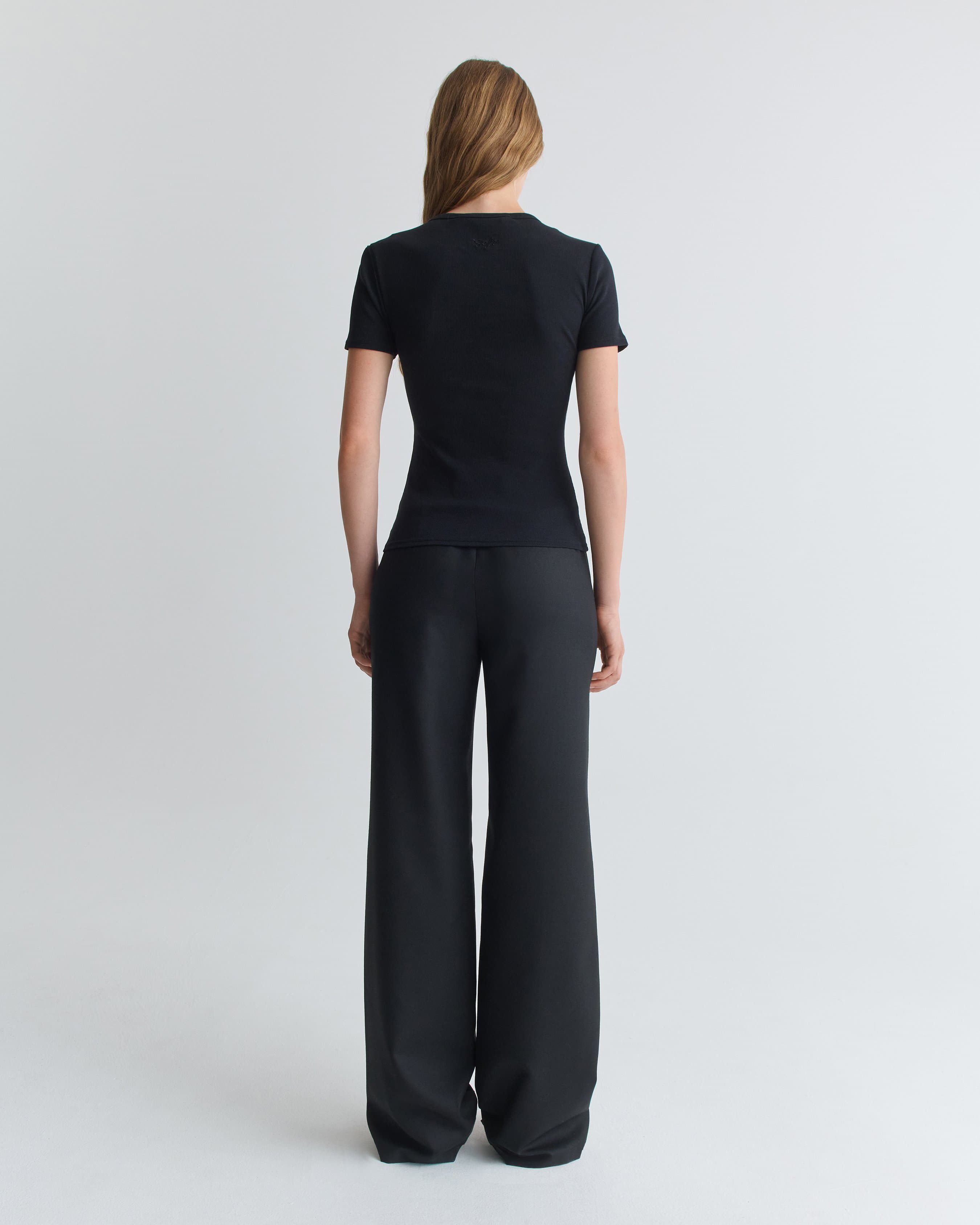 1529_acdd0c386e-31_salma_tshirt_organic_black_cotton_1986-large