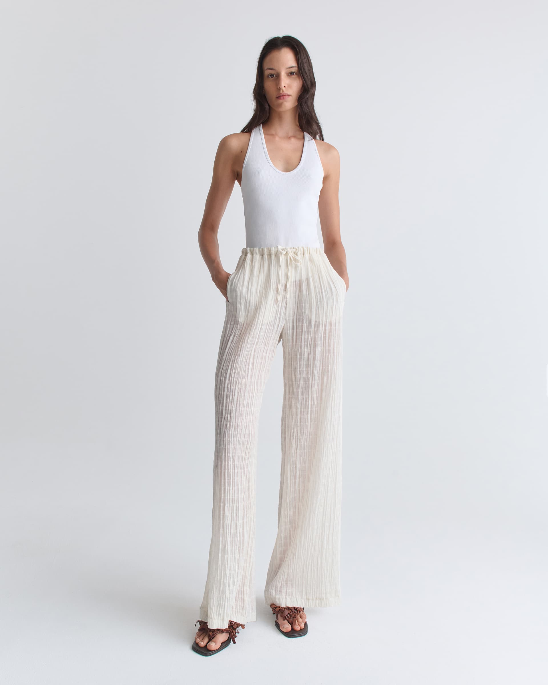 1552_4a095a62b8-18_daphne_trouser_cloud_white_check_0867-large