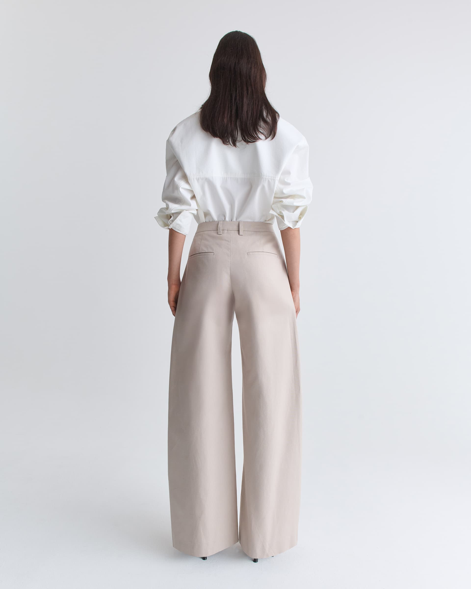 1553_c2b9b5d940-16_nantia_trouser_austere_beige_cotton_0834-large