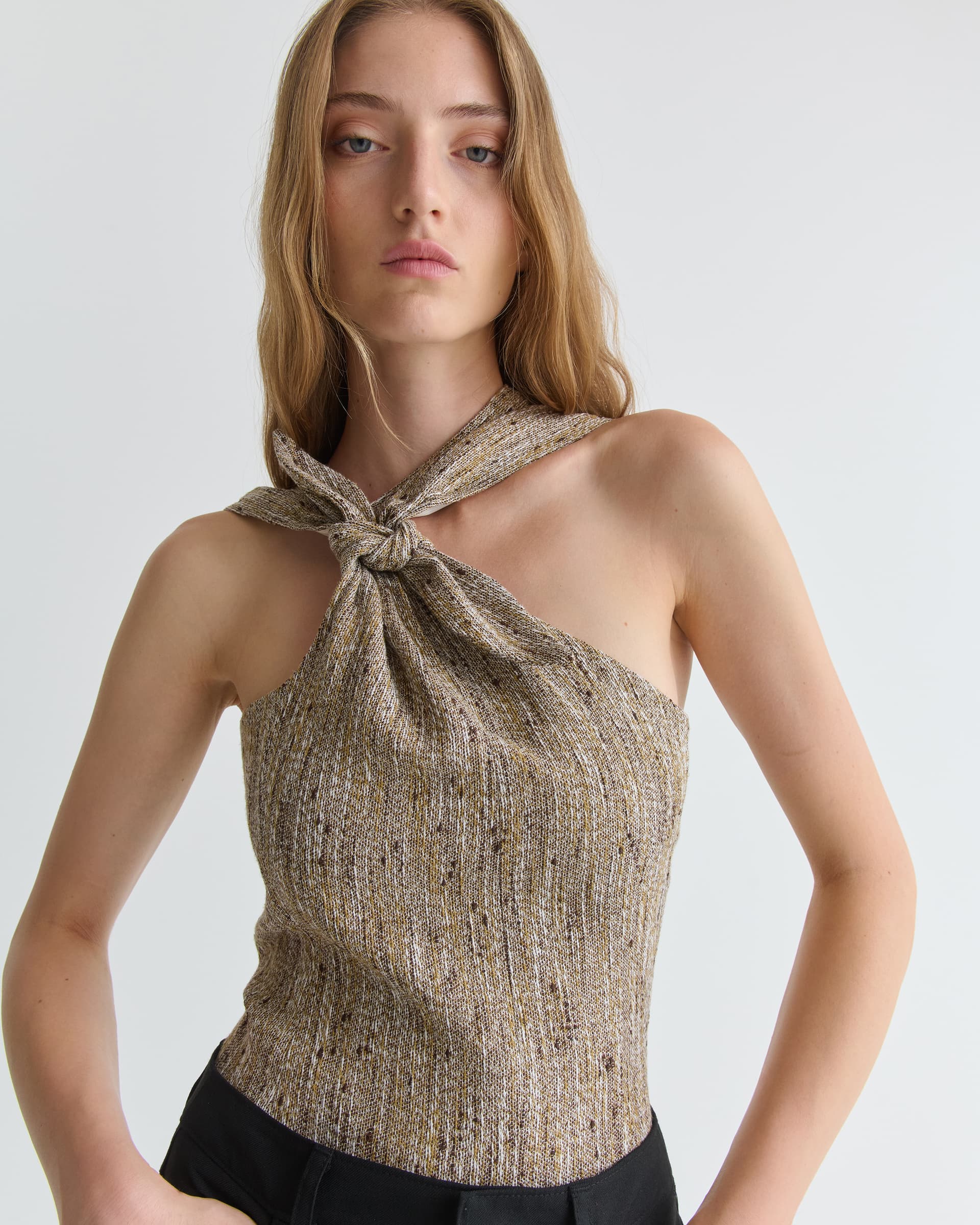 1581_8602eae5c9-22_flora_top_fine_summer_tweed_1408-large