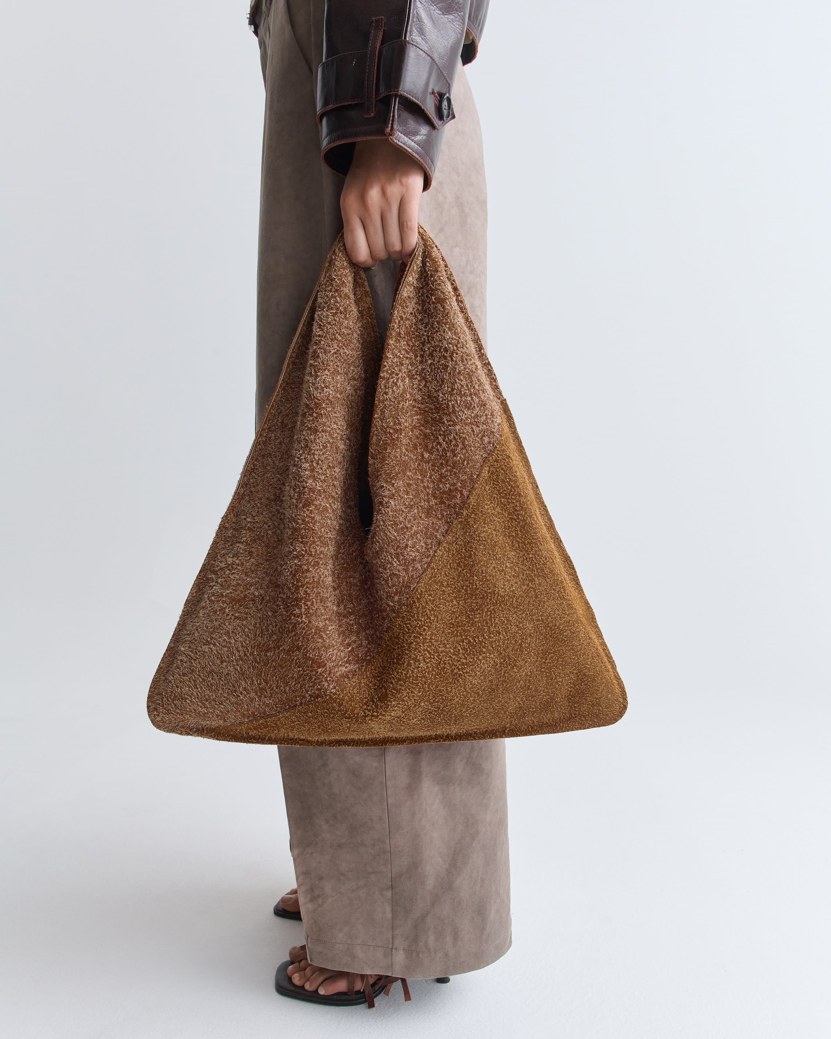 1591_9639d51419-35_dana_bag_patchwork_hairy_suede_1827-large