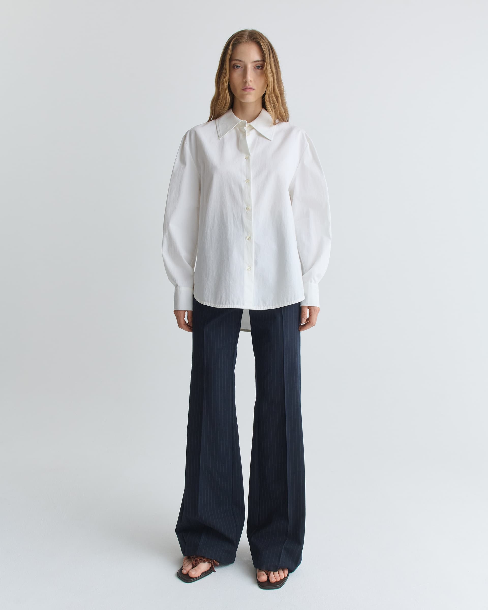 1596_ac724811d4-07_willa_shirt_white_fine_poplin_0420-large