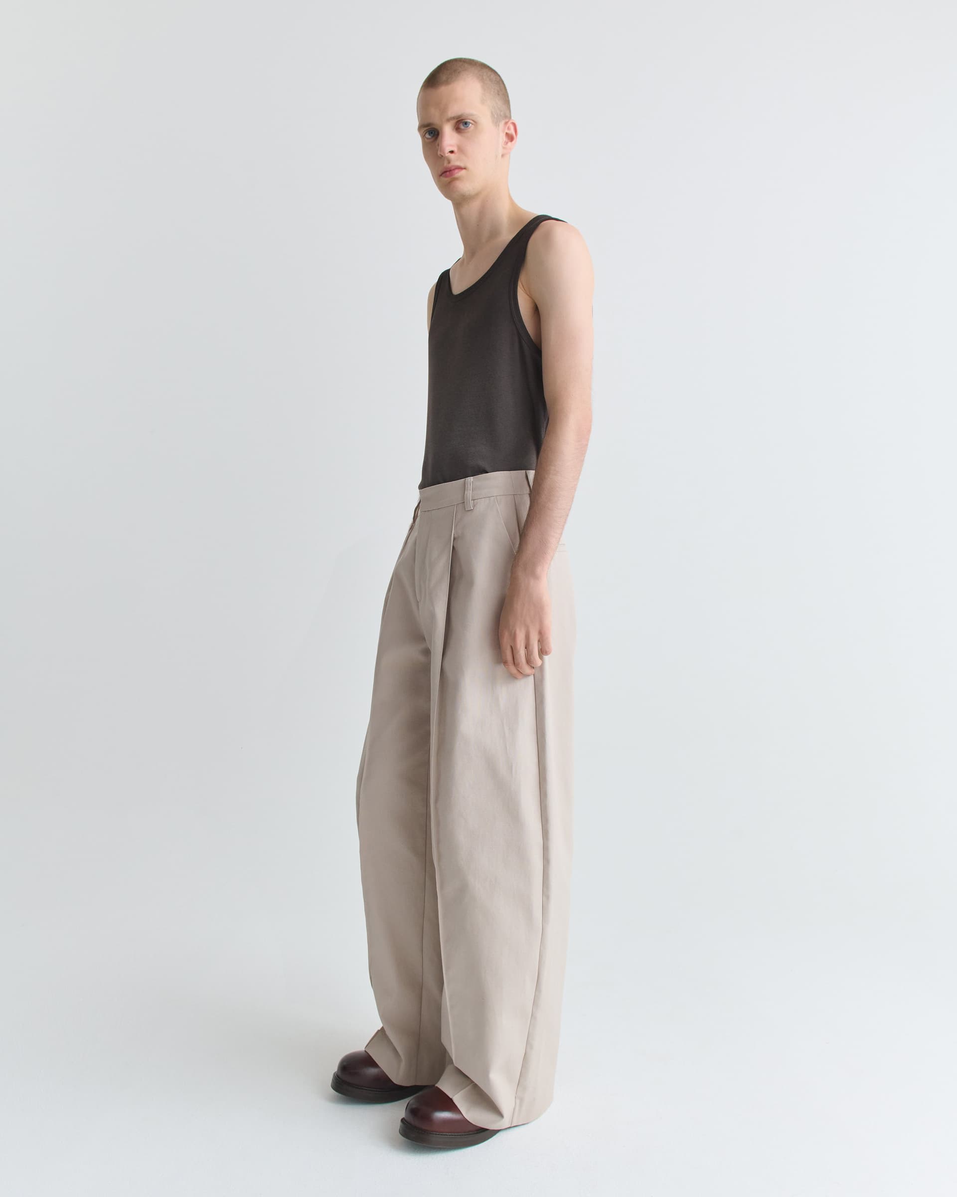 1602_19f20151cd-17_otto_trouser_austere_beige_cotton_1151-large