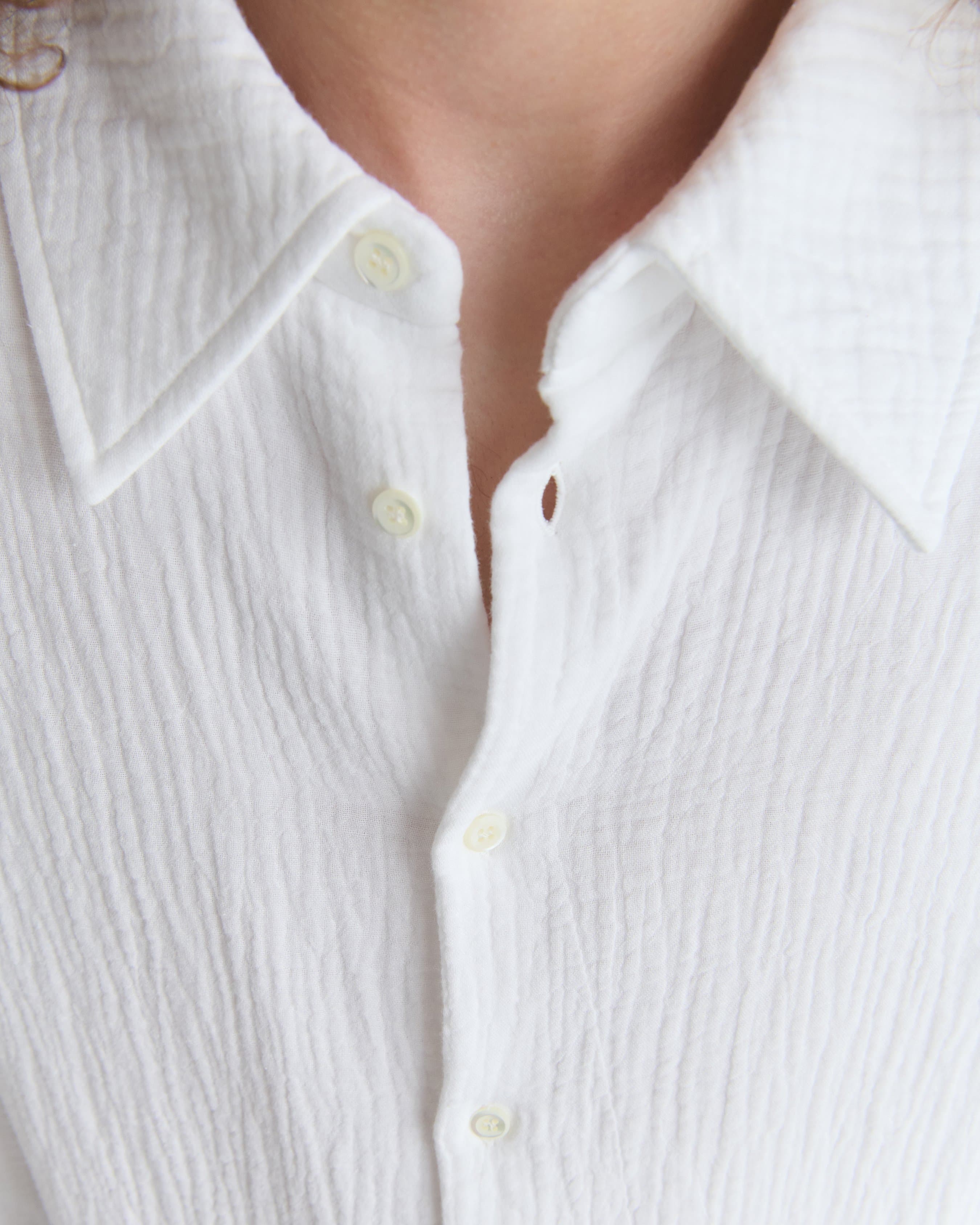 1603_5bd244f30d-14_bobby_shirt_cumulus_white_0717-large