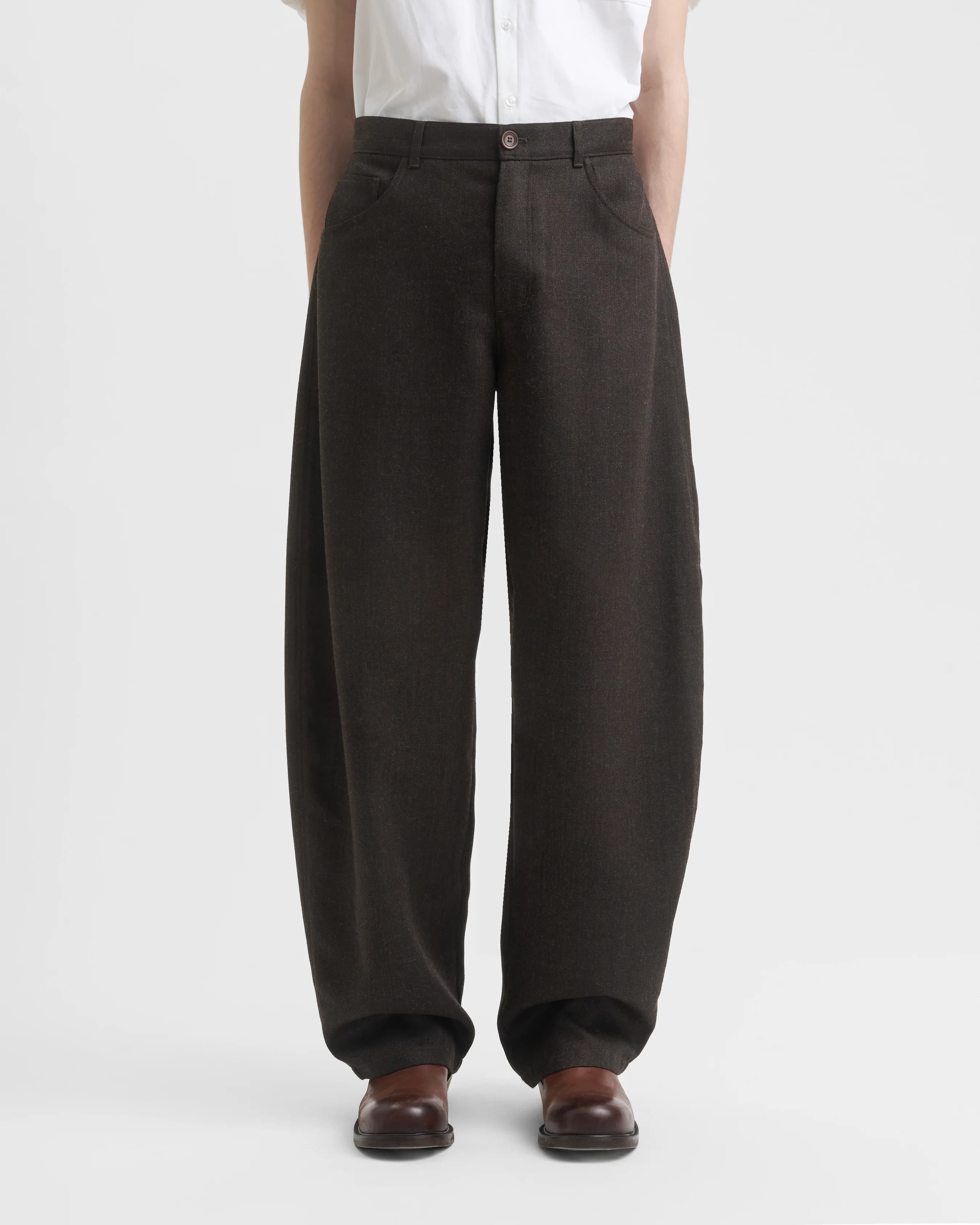 1698_4665703e97-sefr_fw26_nasedo-trouser-dark-brown_0084-large