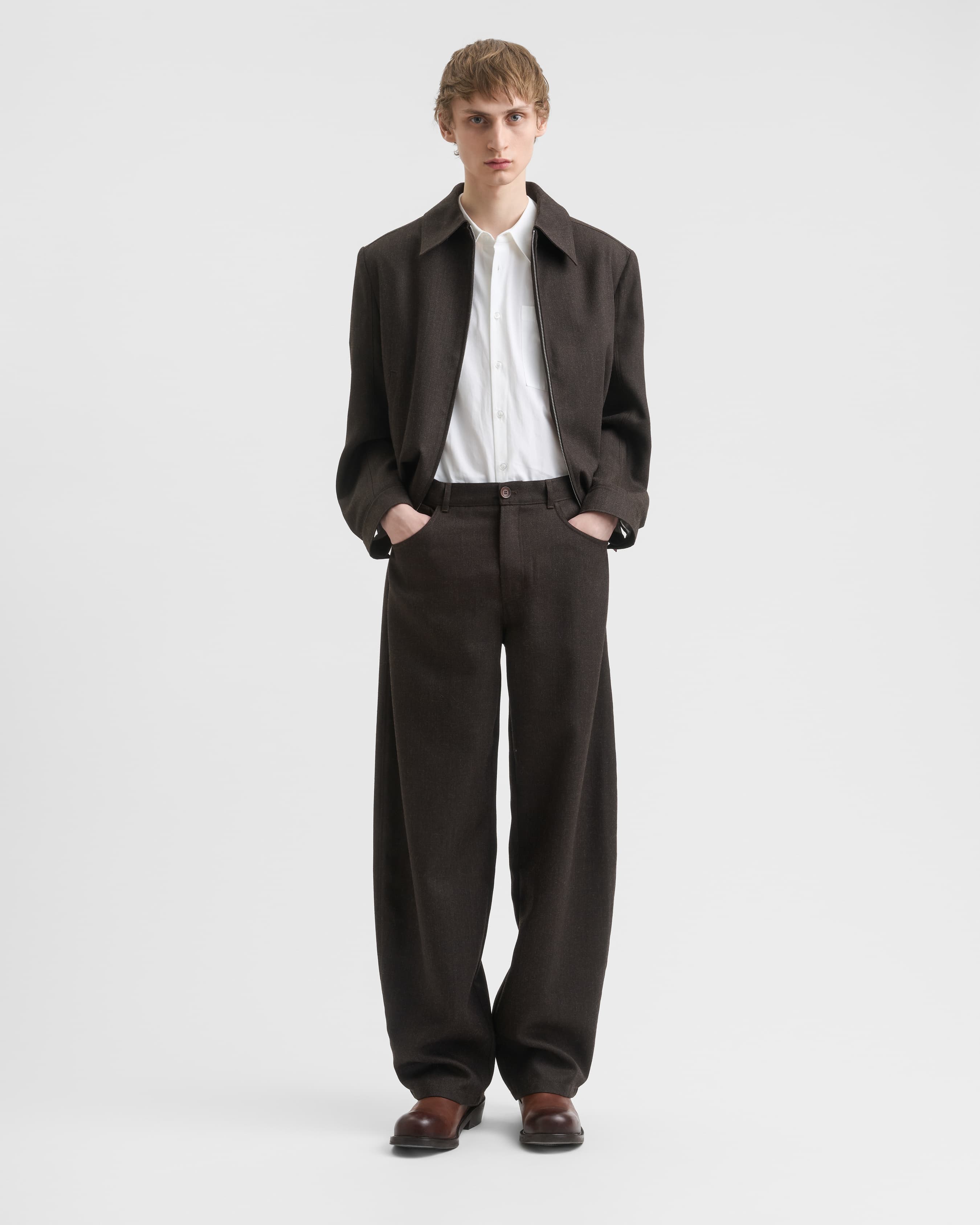 1698_6c026c36b0-sefr_fw26_nasedo-trouser-dark-brown_0056-large