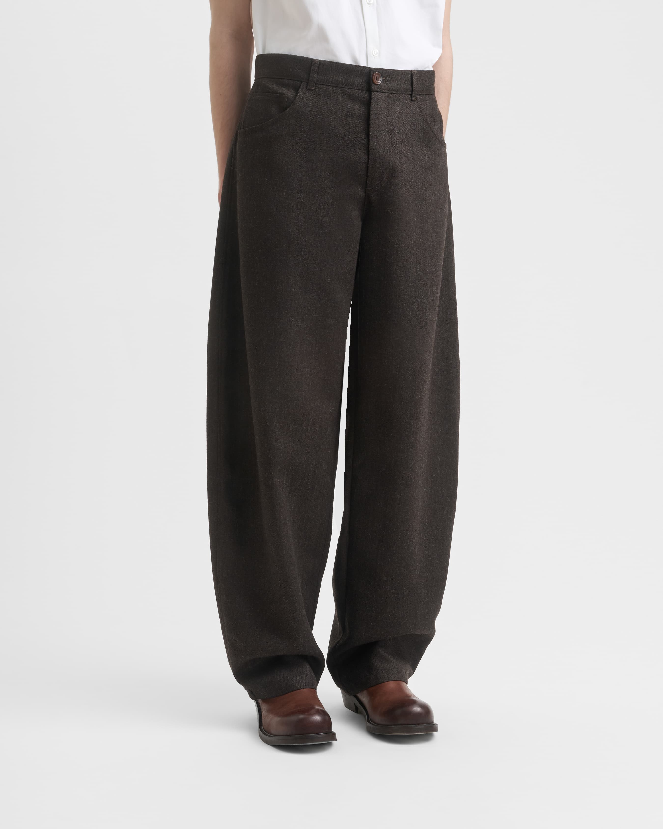 1698_9be7a95426-sefr_fw26_nasedo-trouser-dark-brown_0088-large