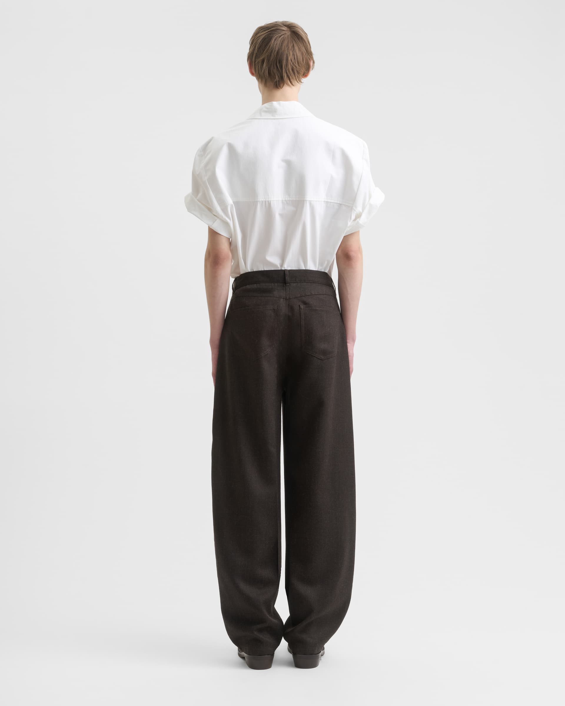 1698_bade2d35da-sefr_fw26_nasedo-trouser-dark-brown_0122-large