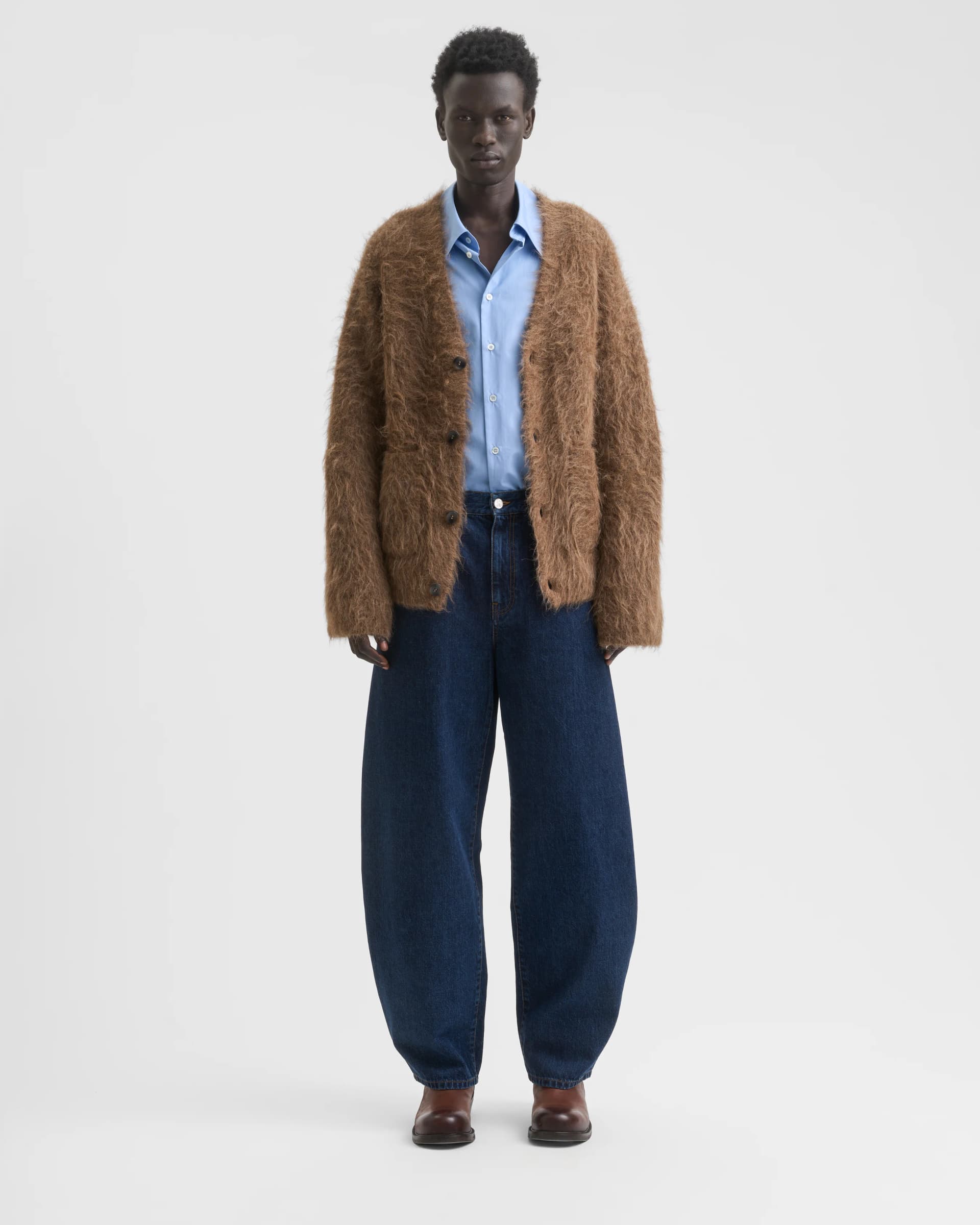1701_2c74569804-sefr_fw26_lee-cardigan-taupe-alpaca_3133-large