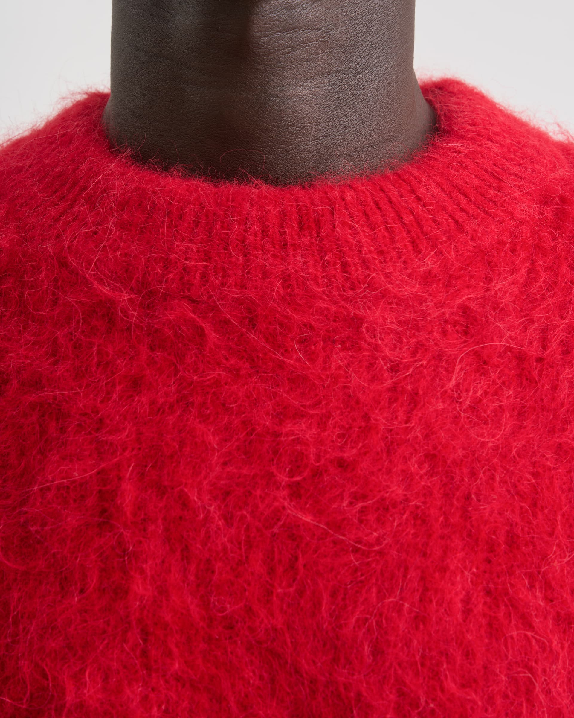 1704_4258b64d89-sefr_fw26_haru-sweater-red-alpaca_2632-large