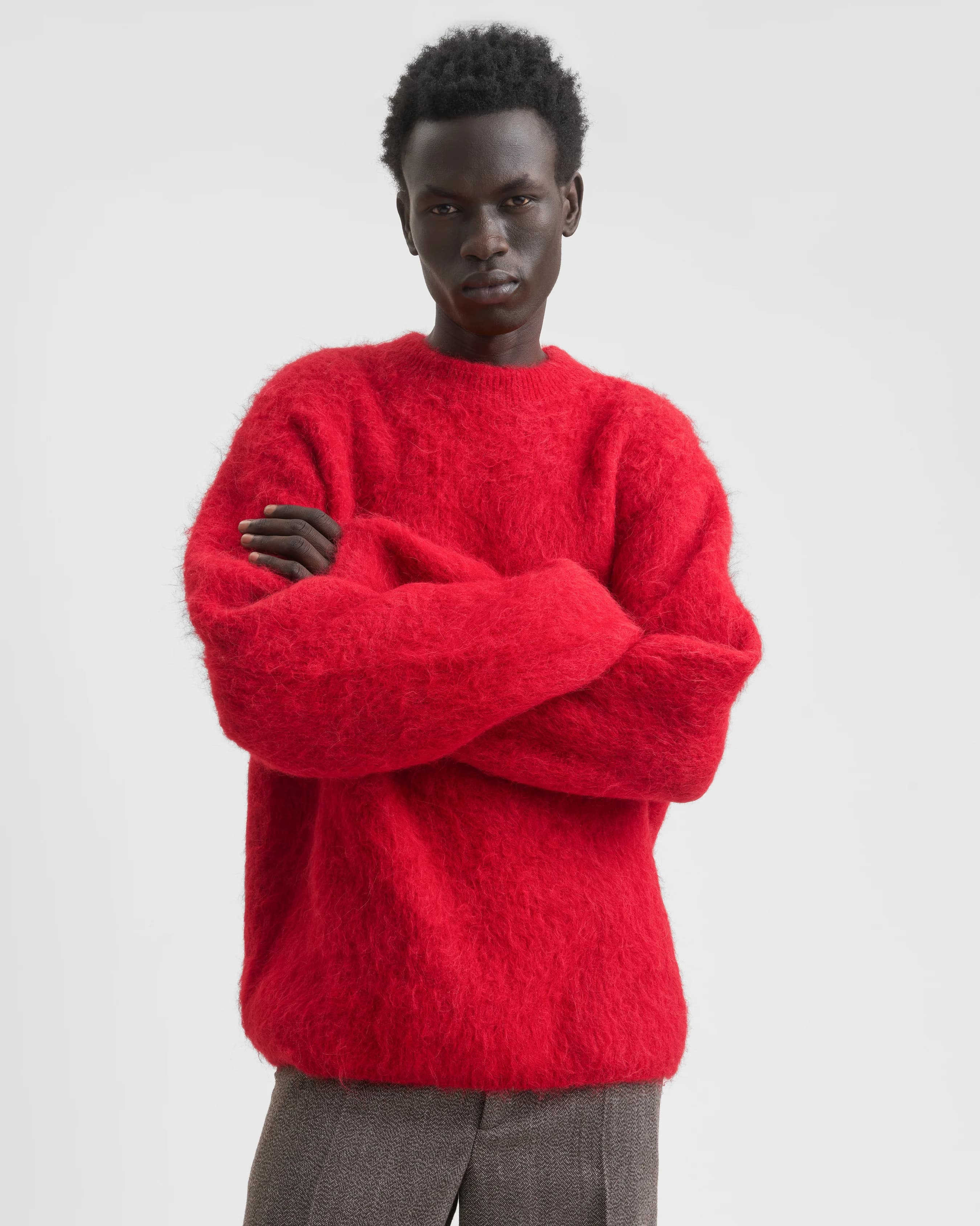 1704_9dfd0685dd-sefr_fw26_haru-sweater-red-alpaca_2602-large