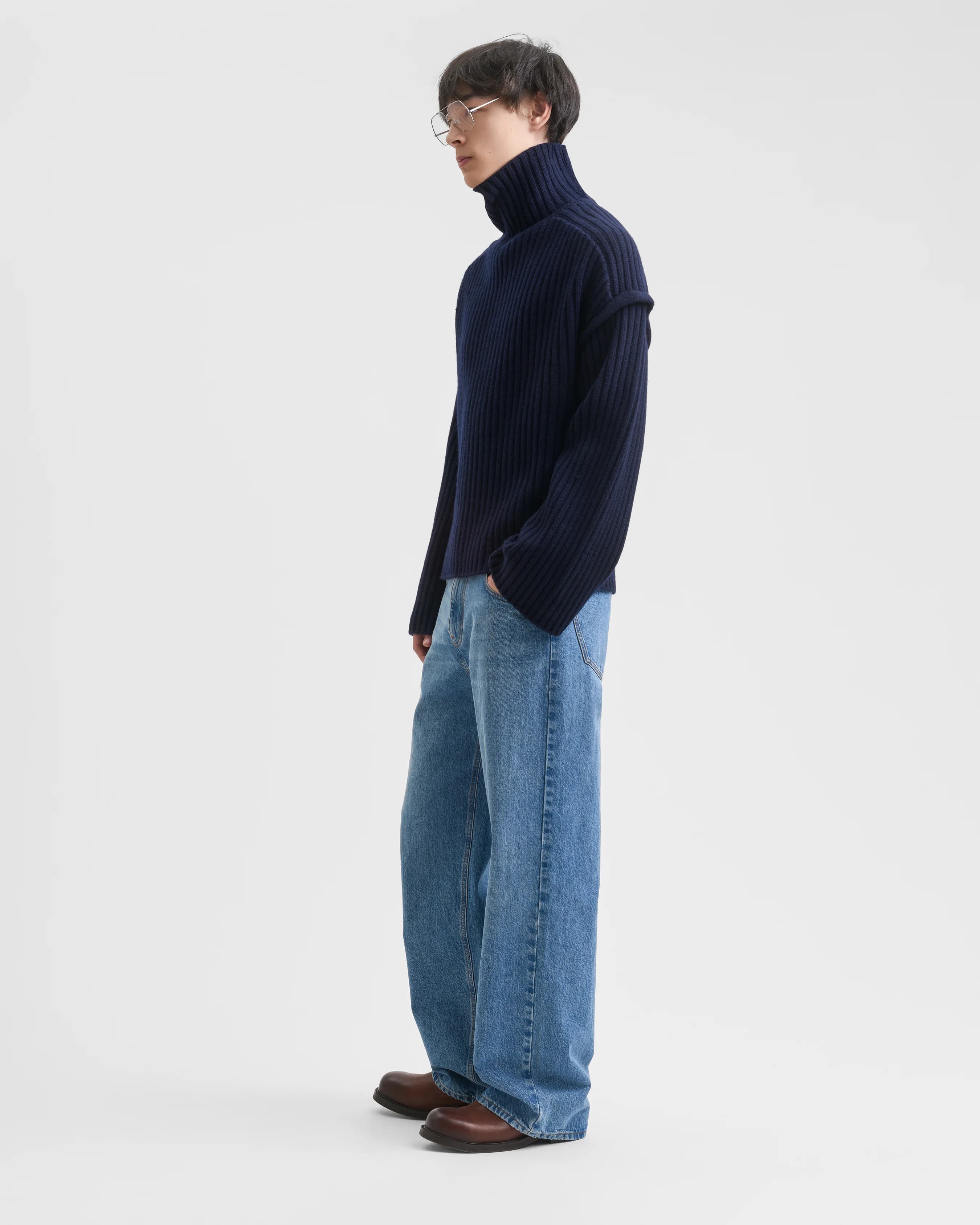 1707_ed417af5c5-sefr_fw26_dropped-shoulder-turtleneck-sweater-dark-navy_5397-large