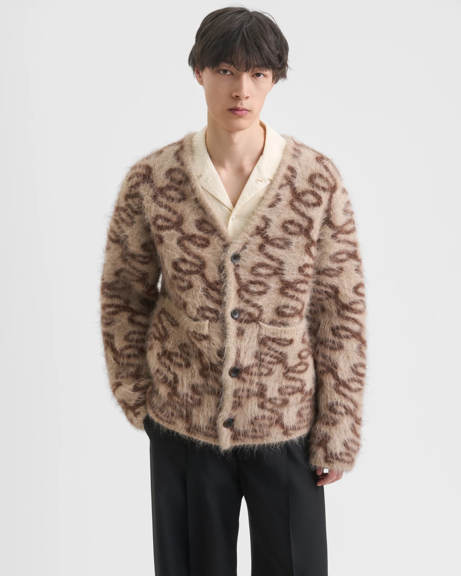 1712_cefb38f6ec-sefr_fw26_monogram-cardigan-beige-brown6029-large