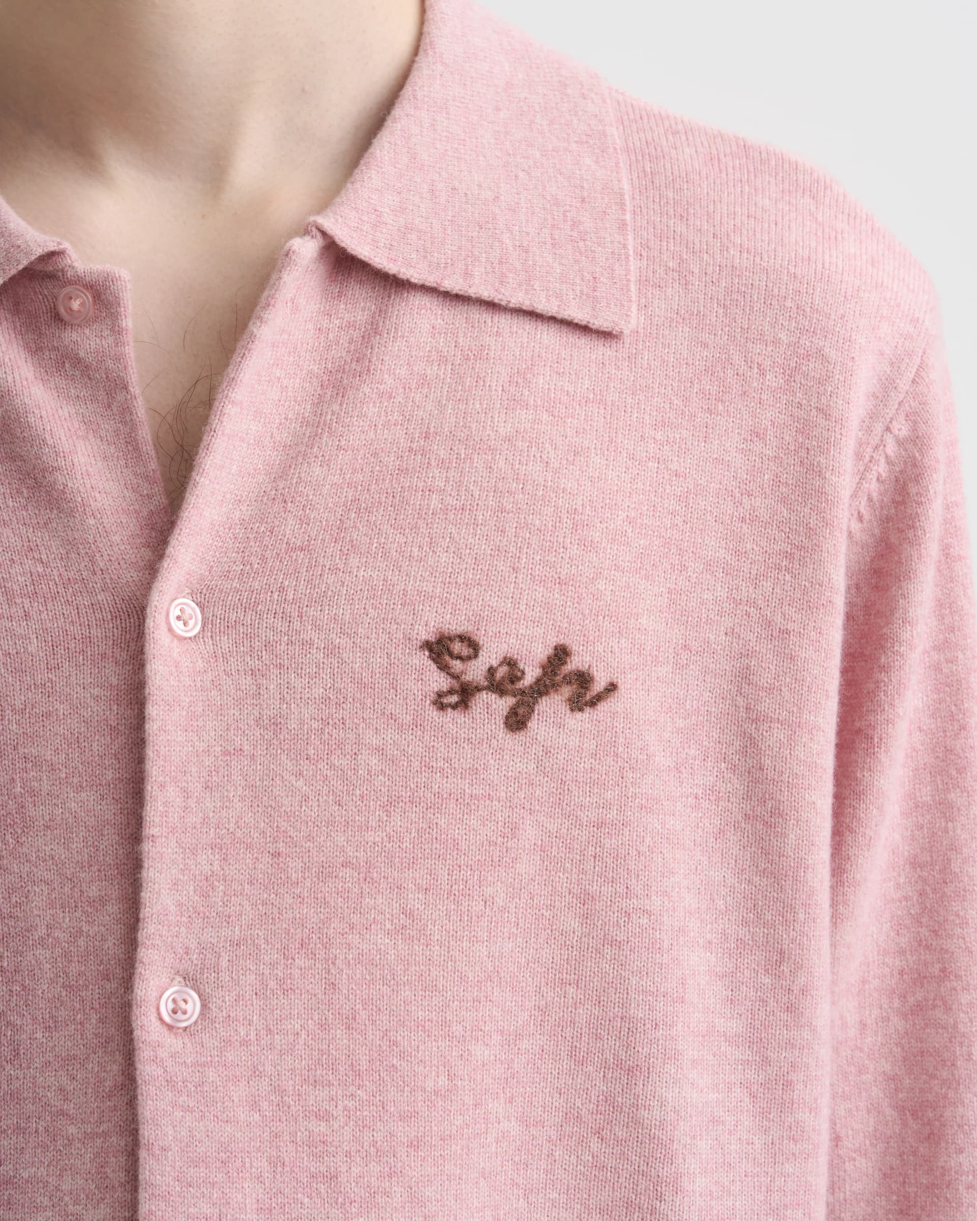 1715_a8f048b25d-sefr_fw26_knitted-shirt-dark-pink_8971-large