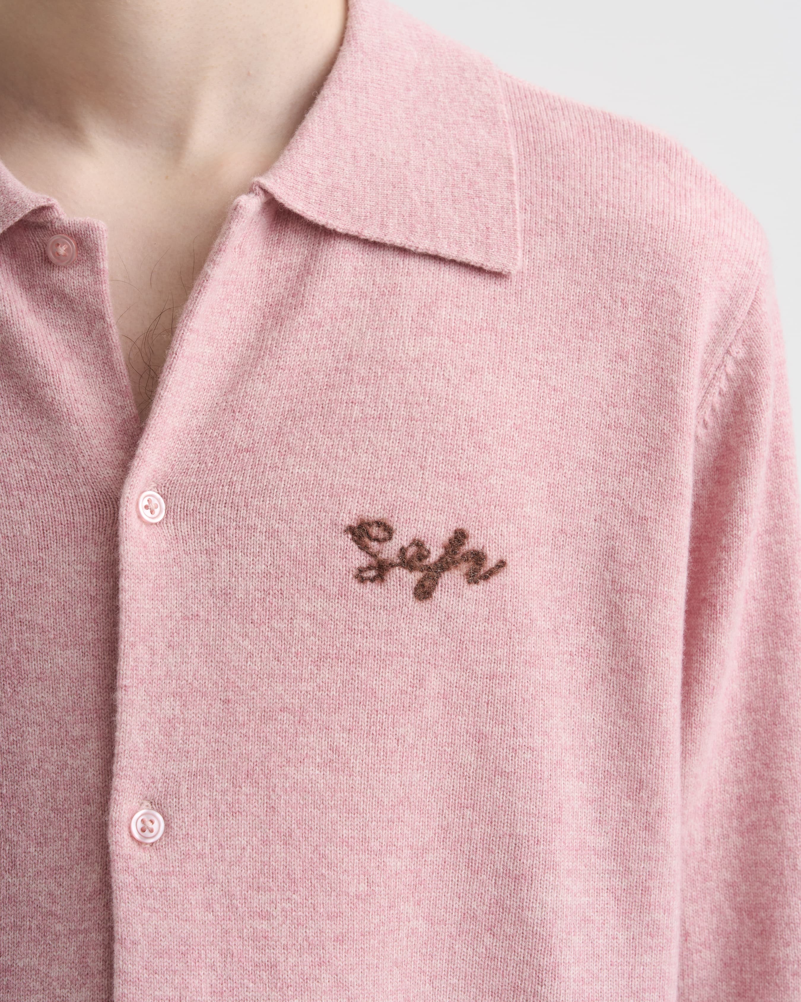 1715_a8f048b25d-sefr_fw26_knitted-shirt-dark-pink_8971-large