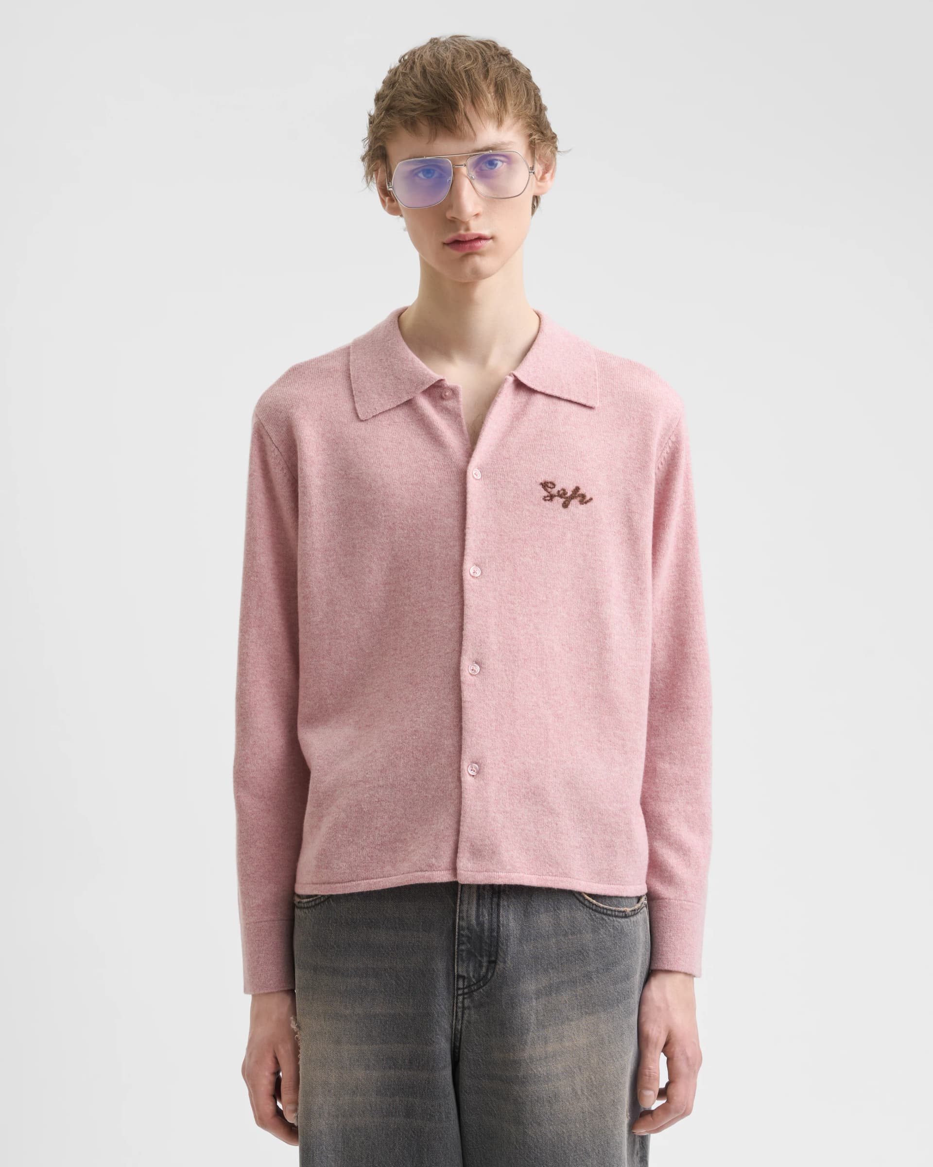 1715_f20d30d473-sefr_fw26_knitted-shirt-dark-pink_8957-large