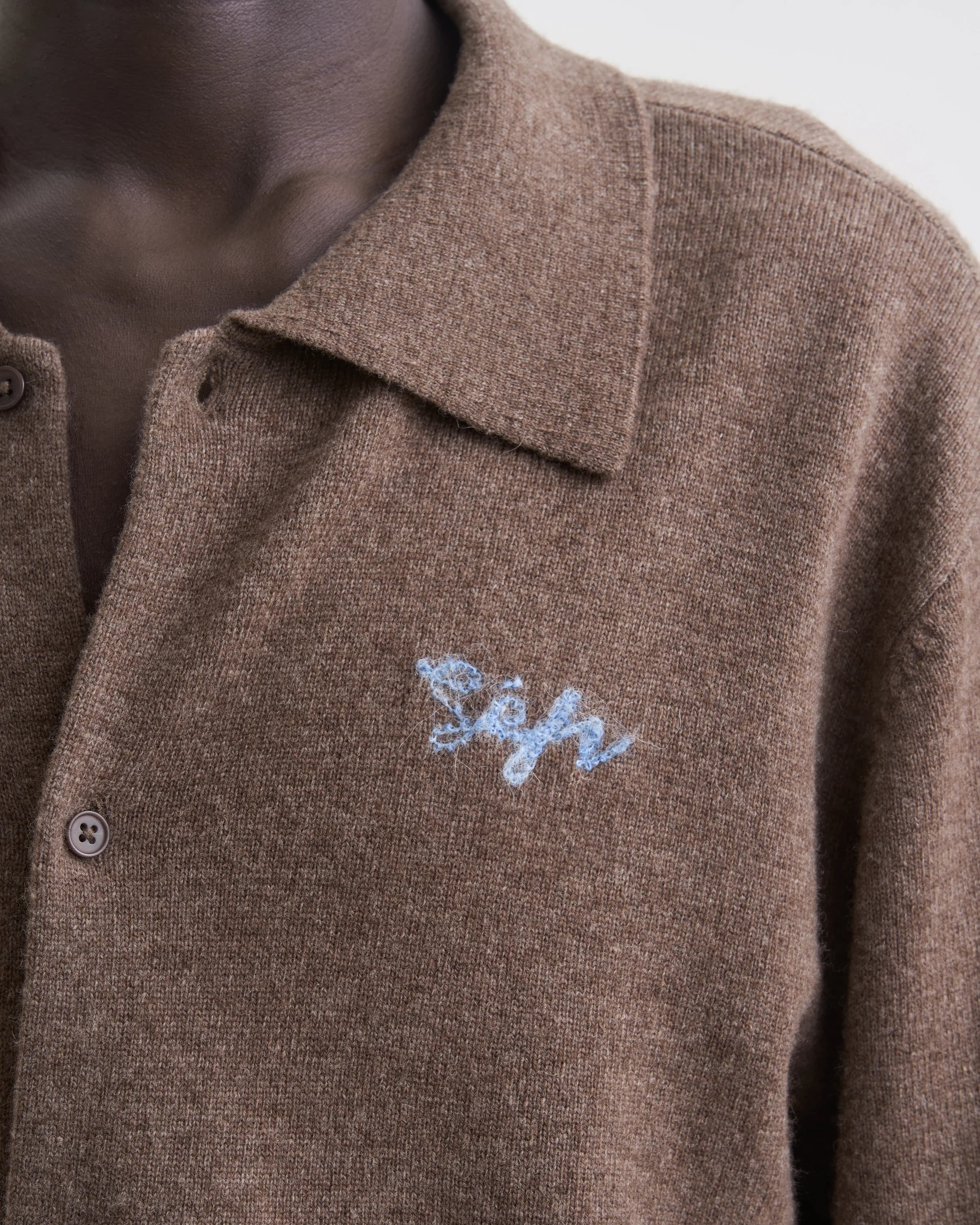 1716_d7d693d676-sefr_fw26_knitted-shirt-dark-brown_3842-large
