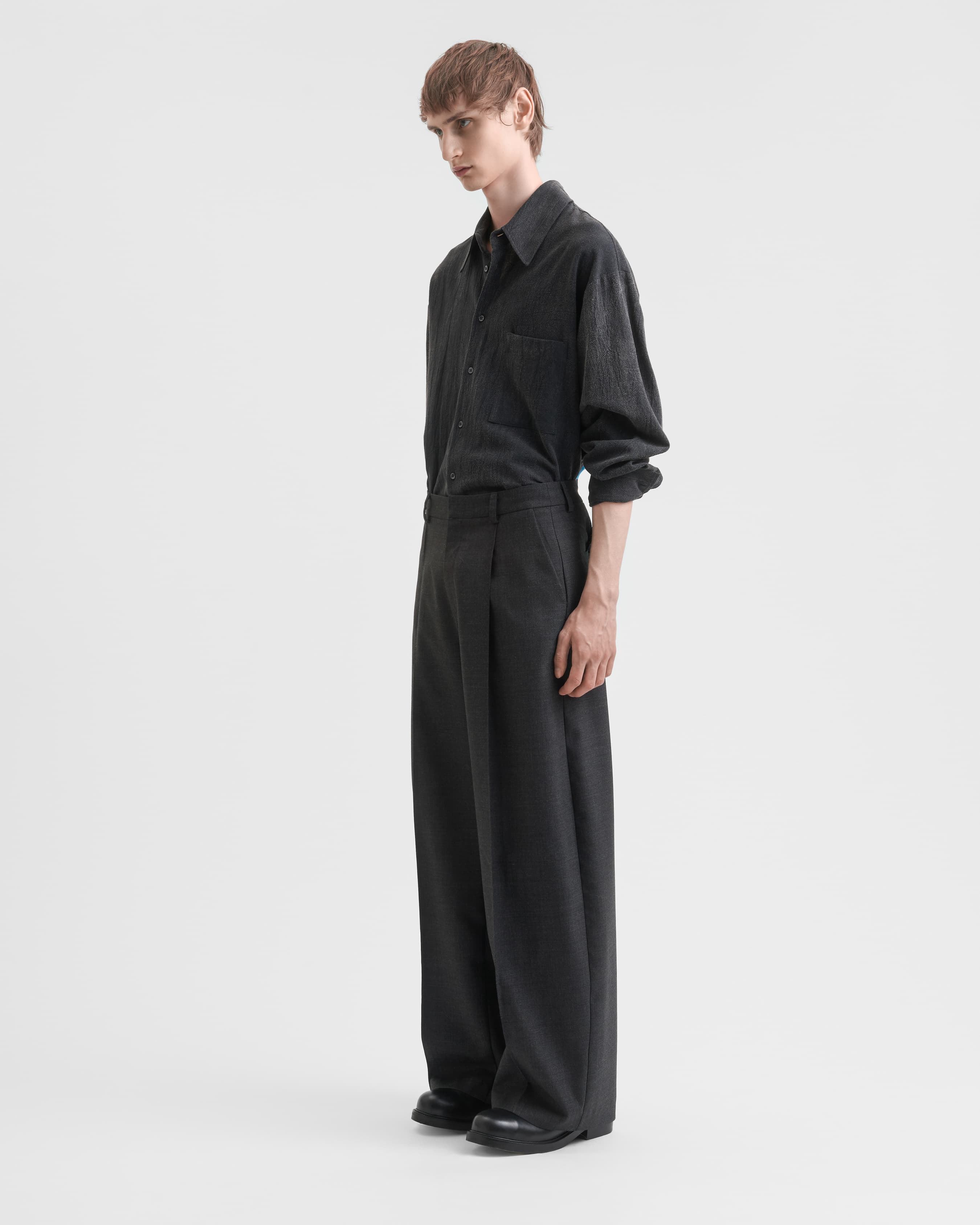 1724_c4f1d3cba6-sefr_fw26_pleated-wide-trouser-anthracite-wool_8245-large