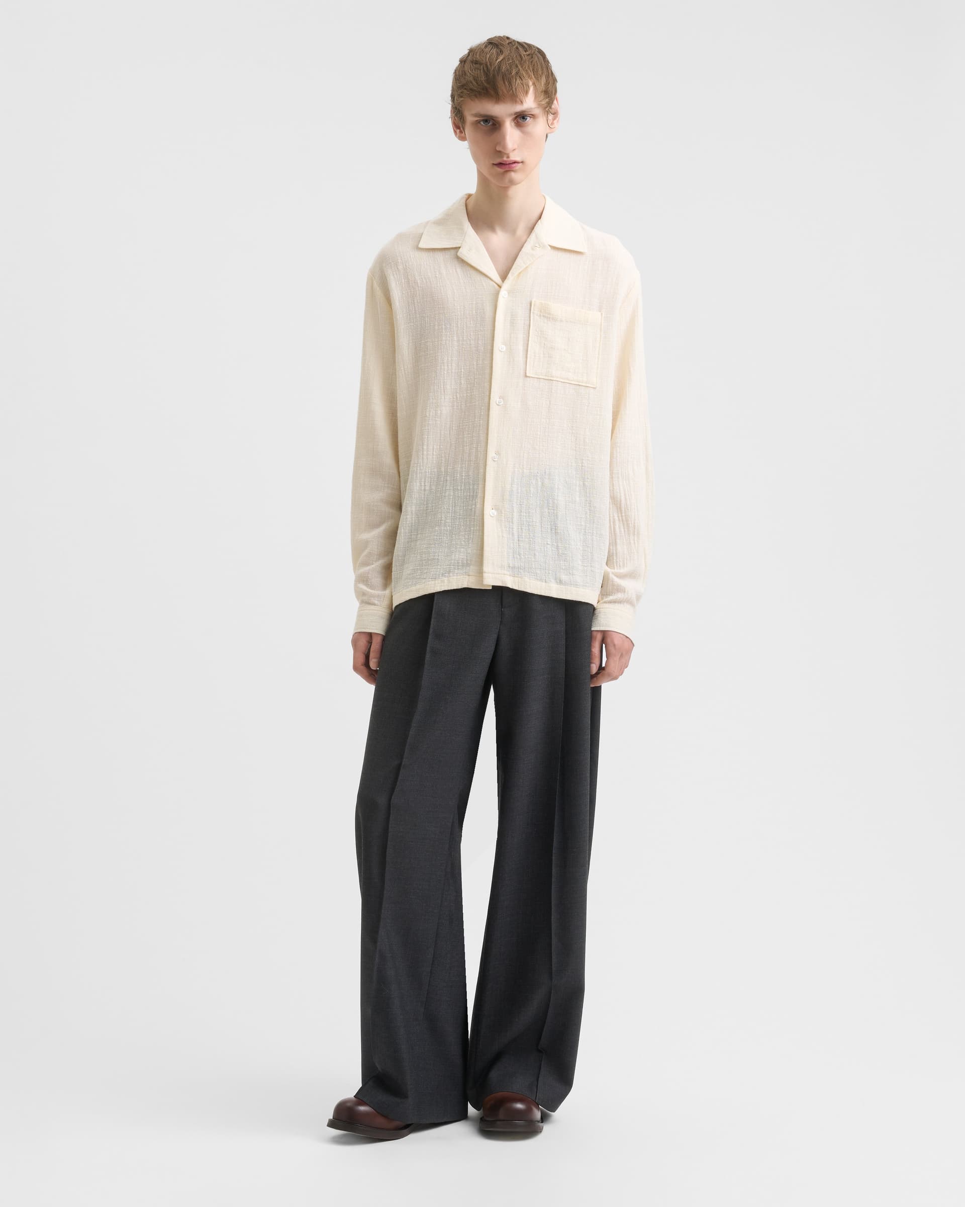 1728_e0a7c57b6c-sefr_fw26_everyday-shirt-off-white_8125-large