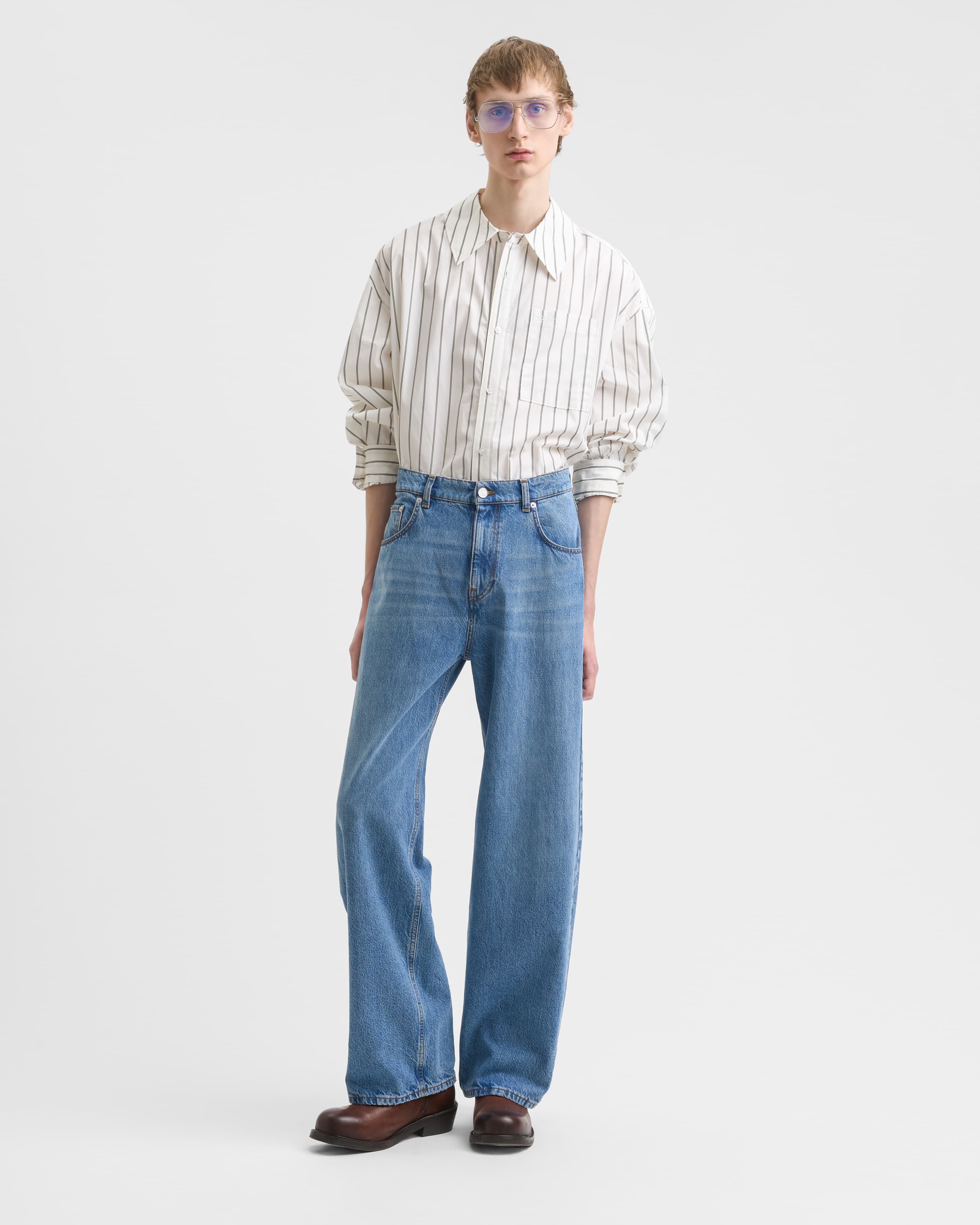 1739_96900fc8b9-sefr_fw26_relaxed-cut-blue-wash_9624-large