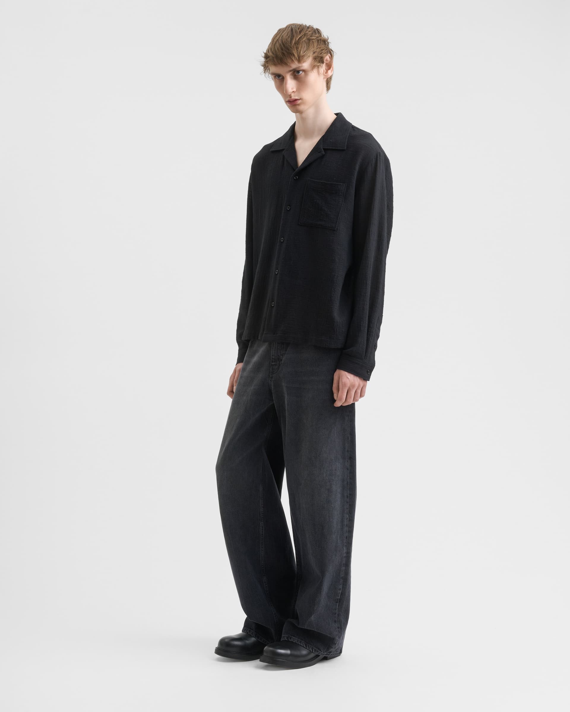 1740_bd8c0aa132-sefr_fw26_everyday-shirt-black_9402-large