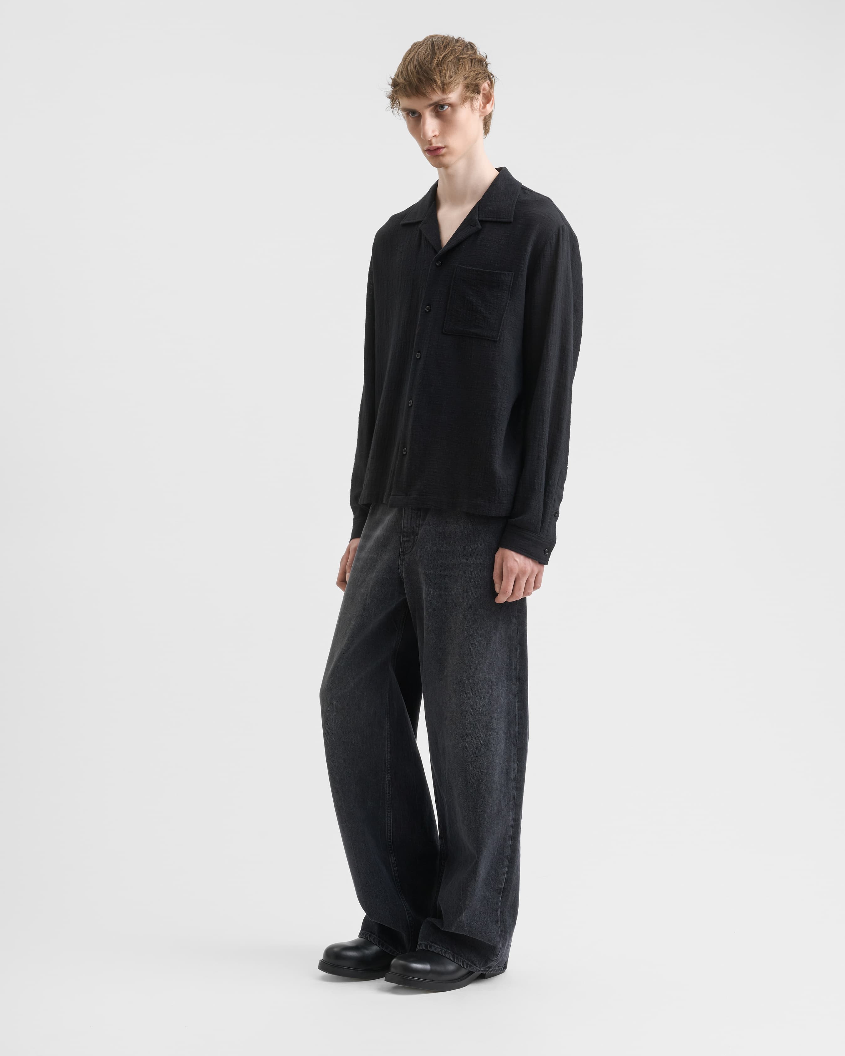 1740_bd8c0aa132-sefr_fw26_everyday-shirt-black_9402-large