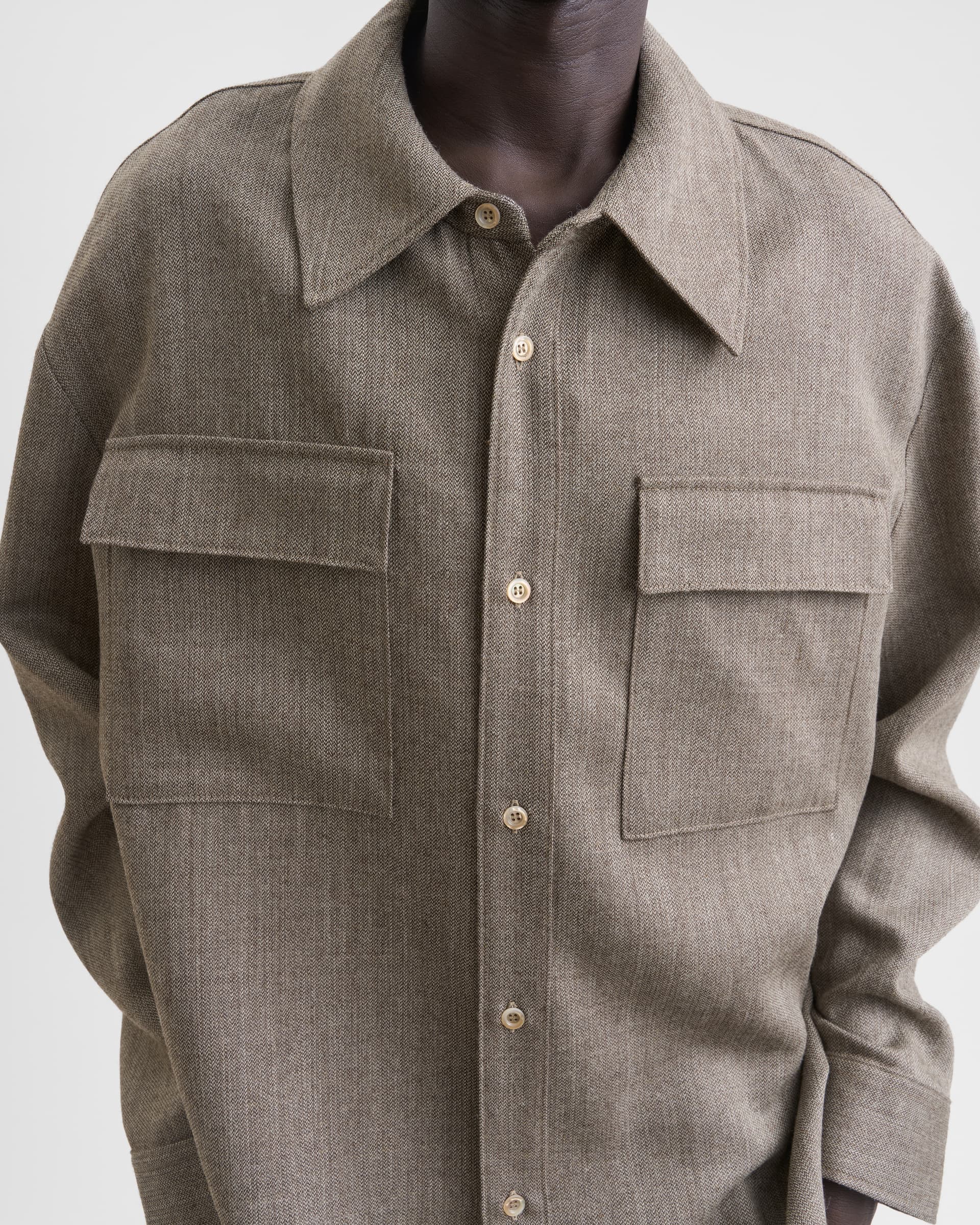 1744_d0906c6643-sefr_fw26_pocket-overshirt-beige-melange_3702-large