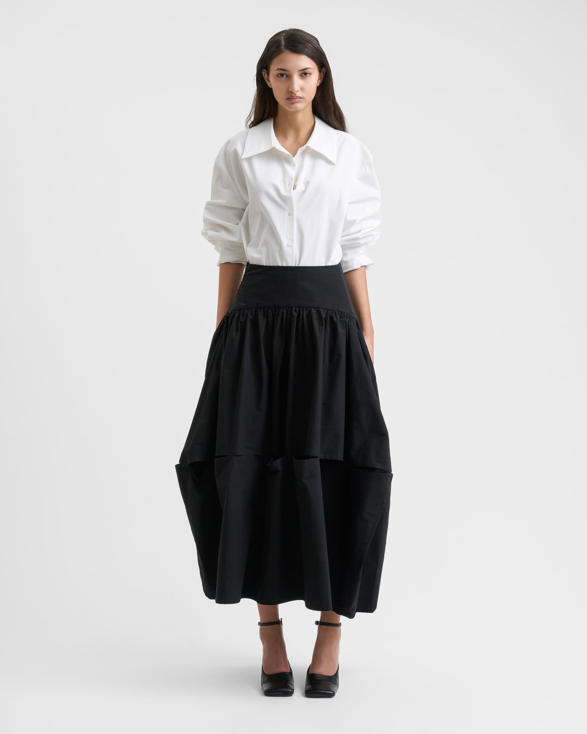 1749_6bf7133824-sefr_fw26_mari-skirt-fine-black-poplin_-9713-large