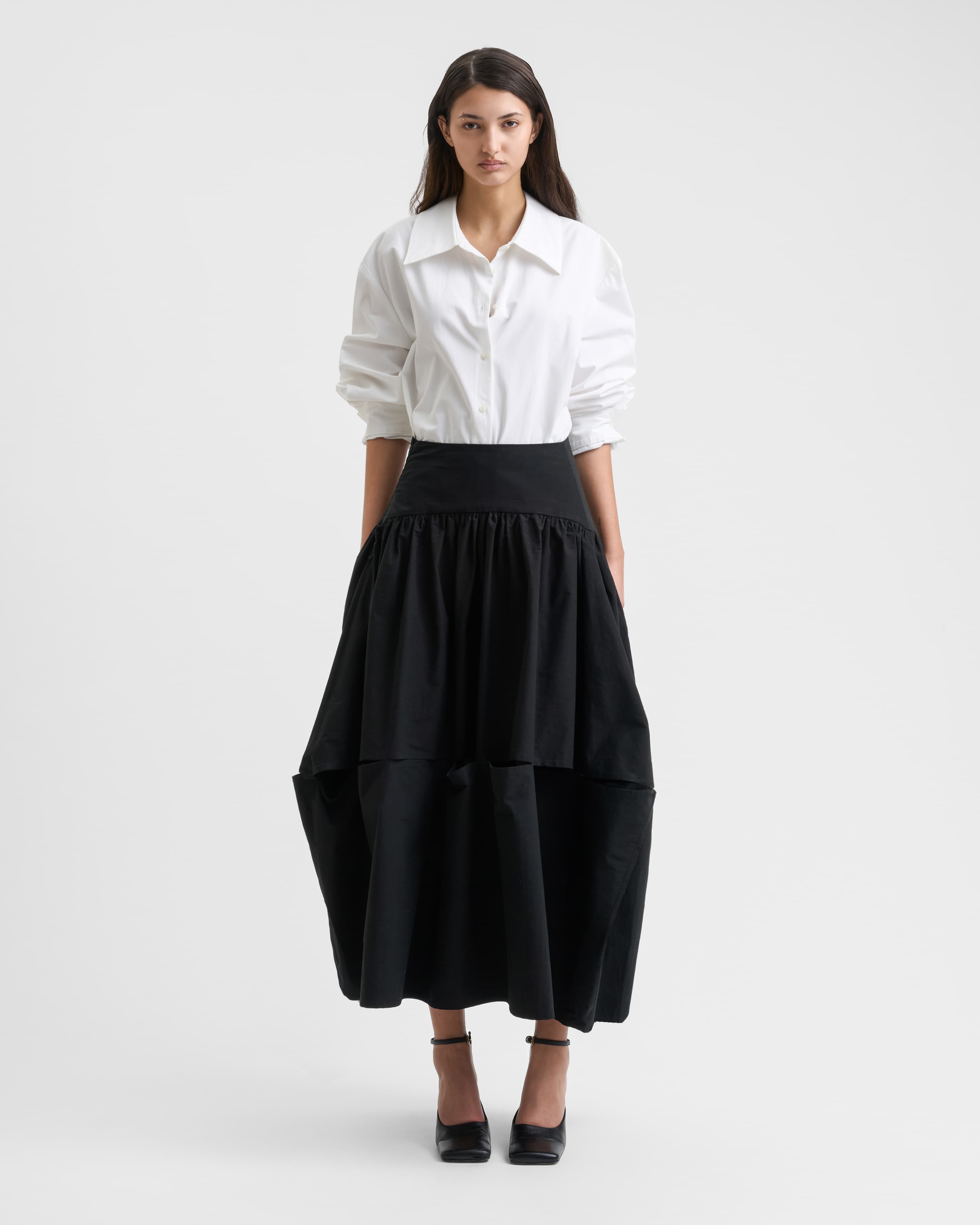 1749_6bf7133824-sefr_fw26_mari-skirt-fine-black-poplin_-9713-large