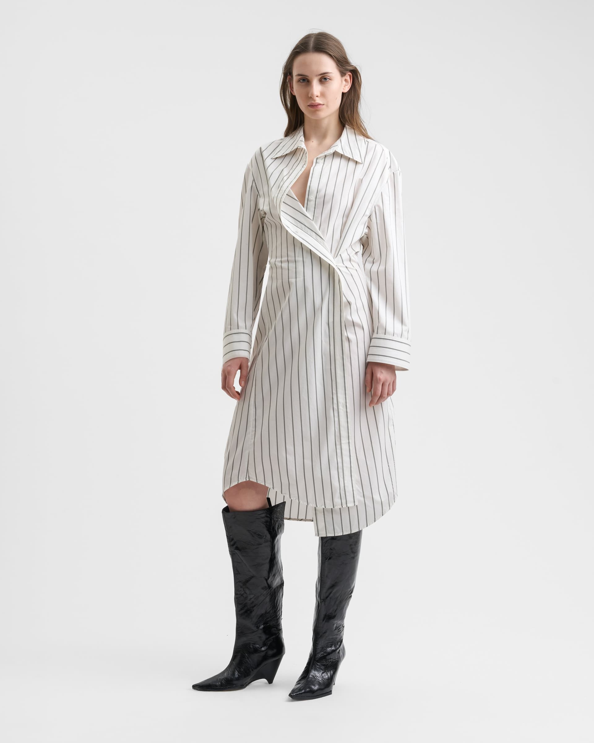 1751_a4d5c9f613-sefr_fw26_draped-shirt-dress-white-brown-stripe_4105-large