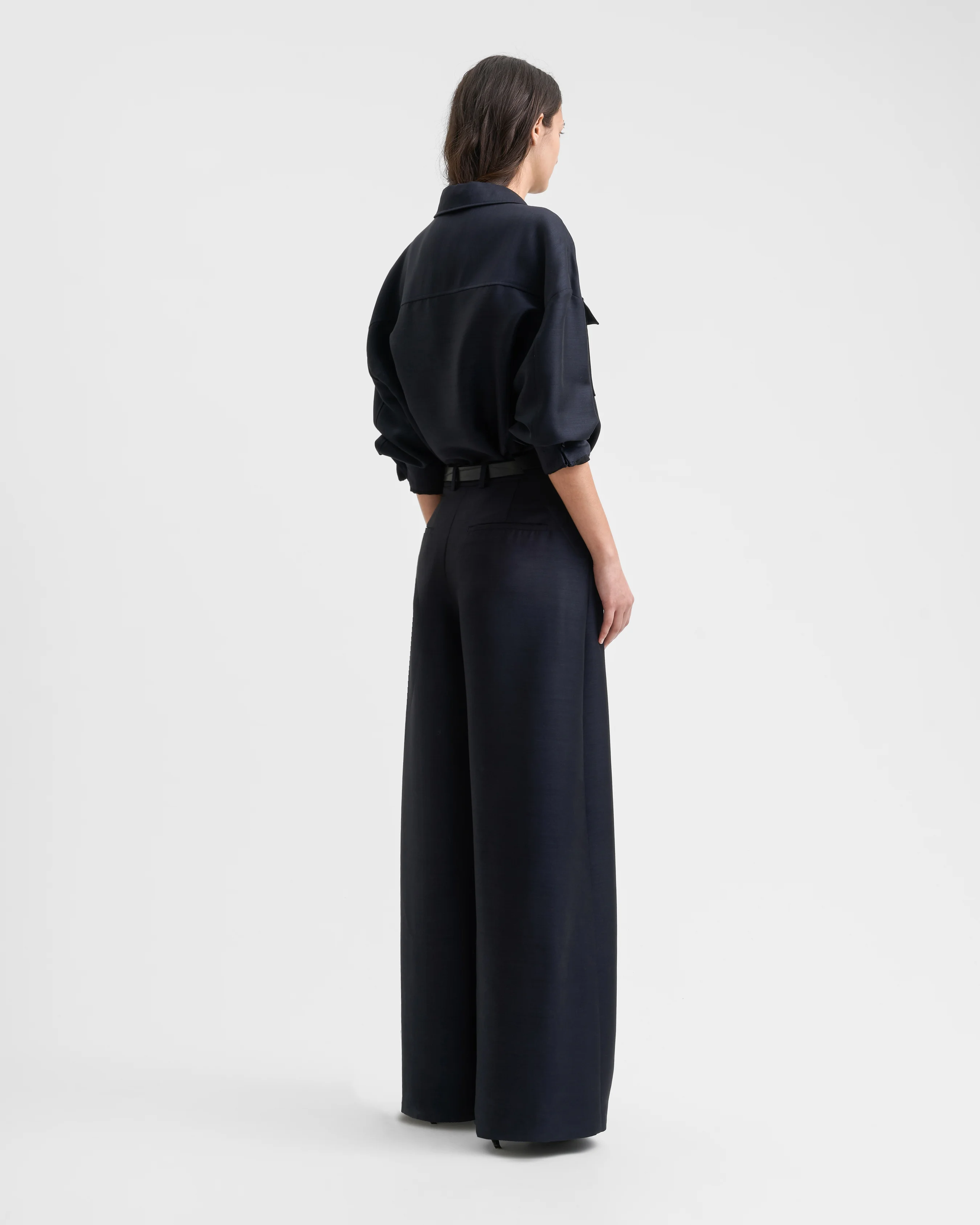 1768_07a571ef3f-sefr_fw26_pleated-wide-trouser-dark-navy_9624-large