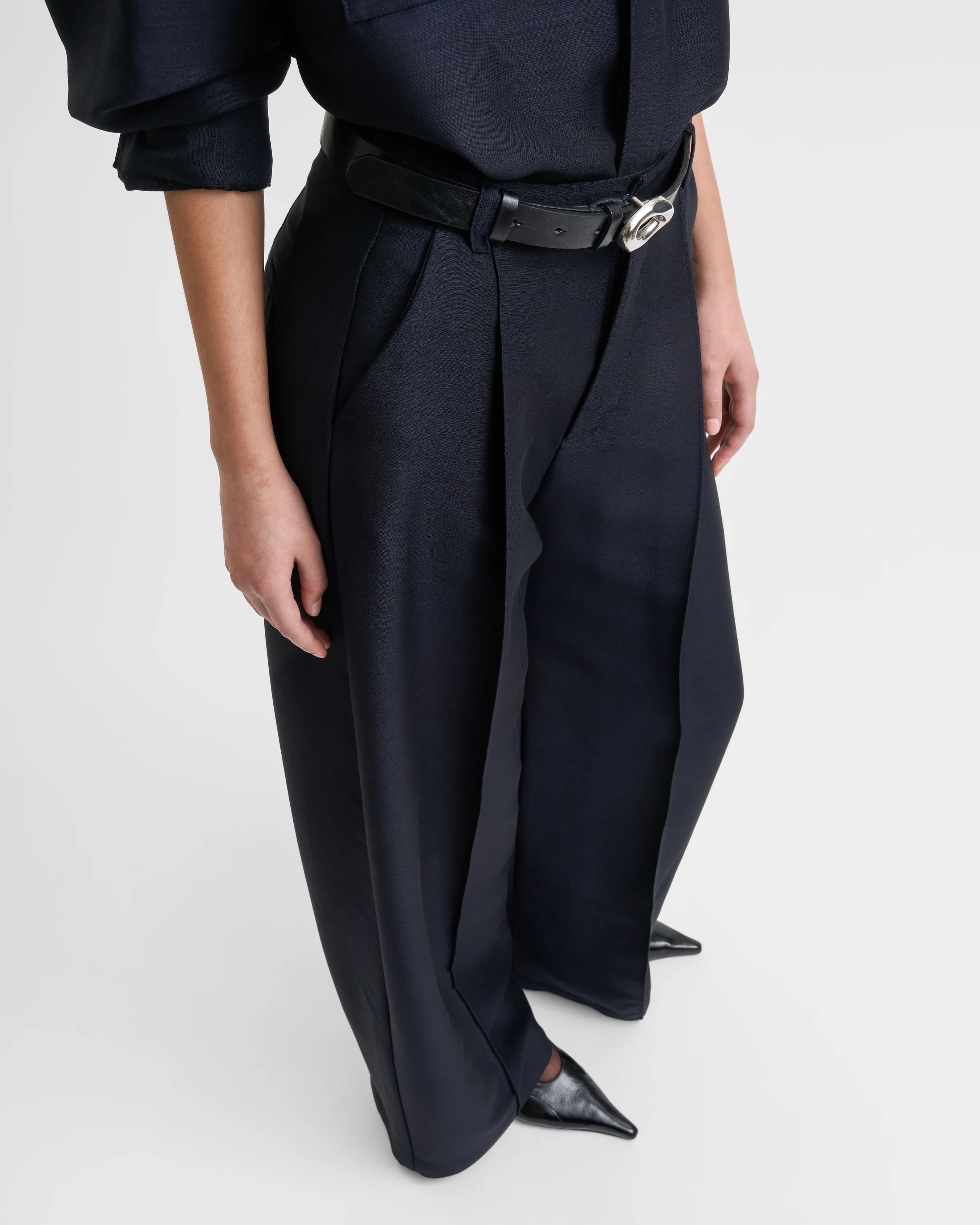 1768_19d816d5b8-sefr_fw26_pleated-wide-trouser-dark-navy_9643-large